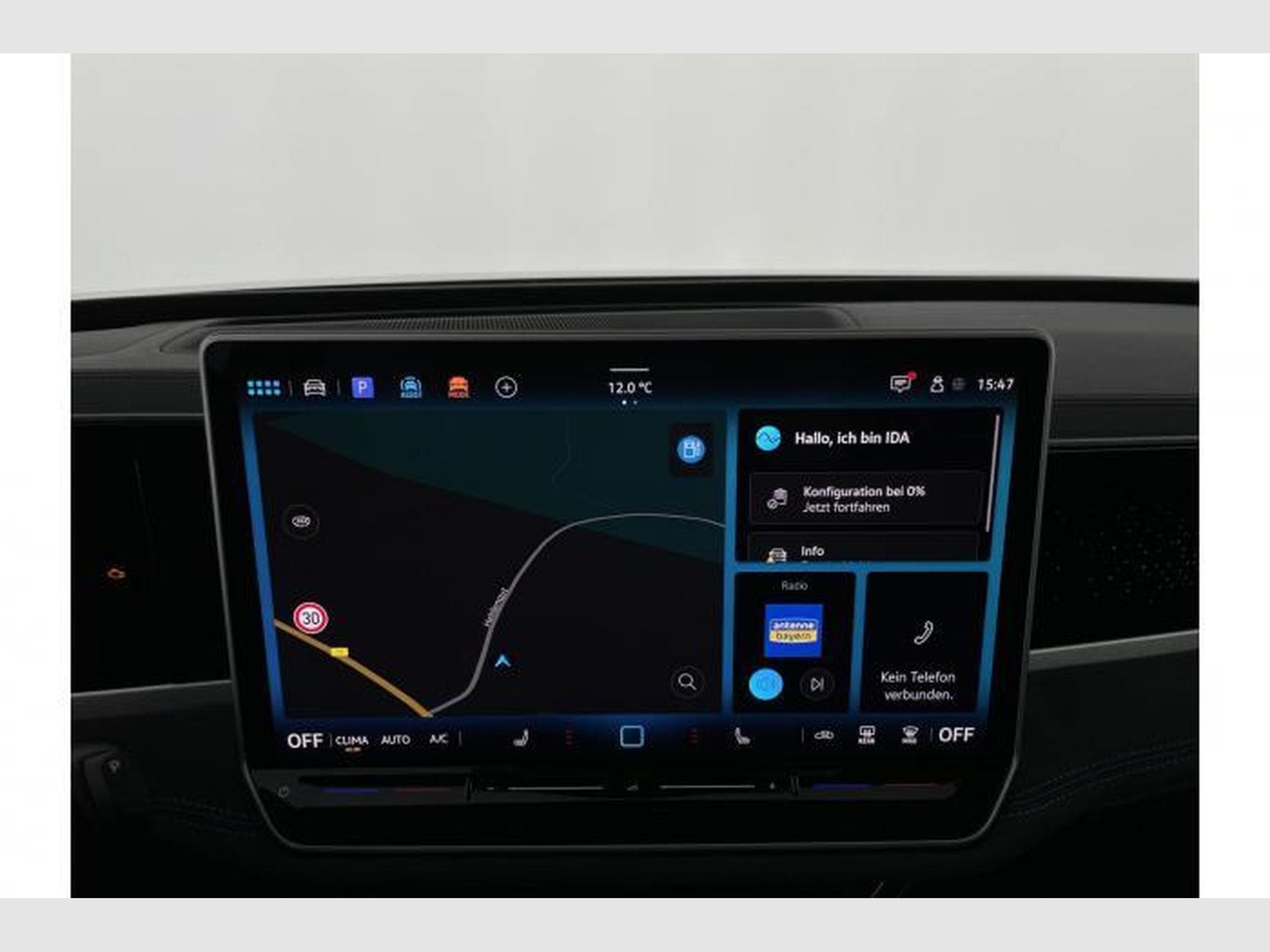 VW Passat Variant R-Line (2026) - Photo 17