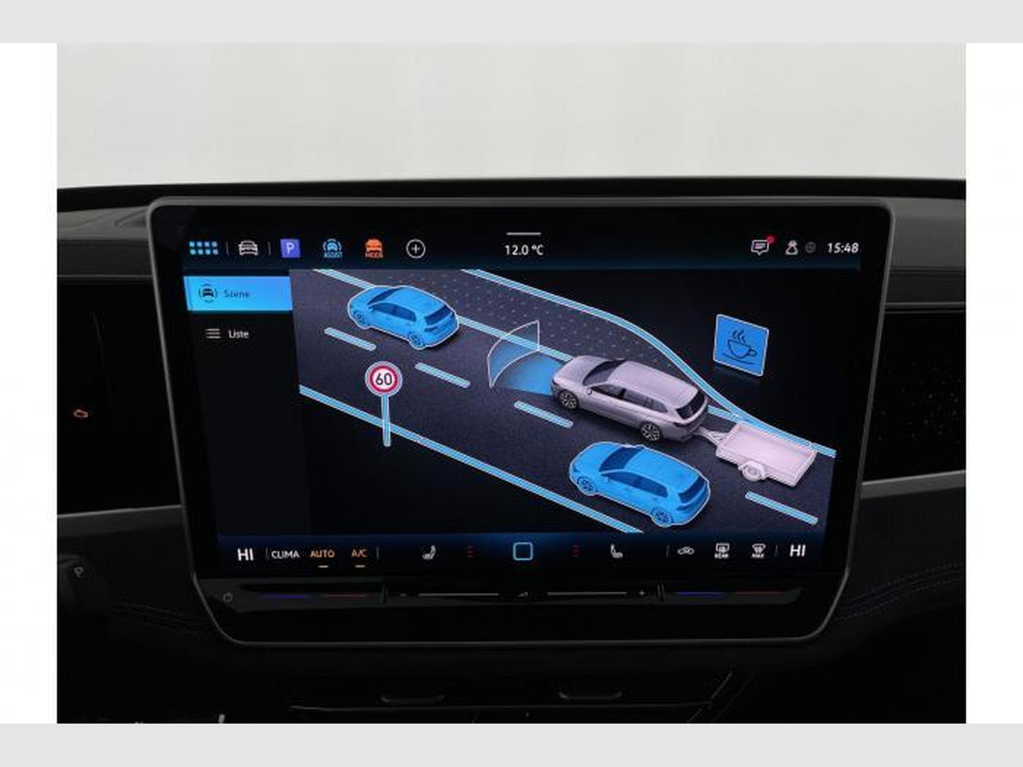 VW Passat Variant R-Line (2026) - Photo 21