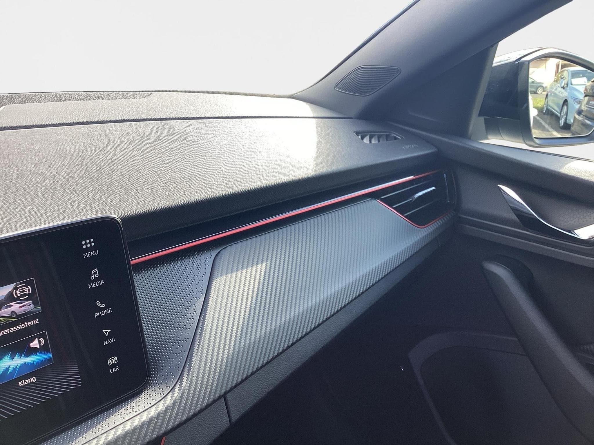 Skoda Scala Monte Carlo (2026) - Foto 13
