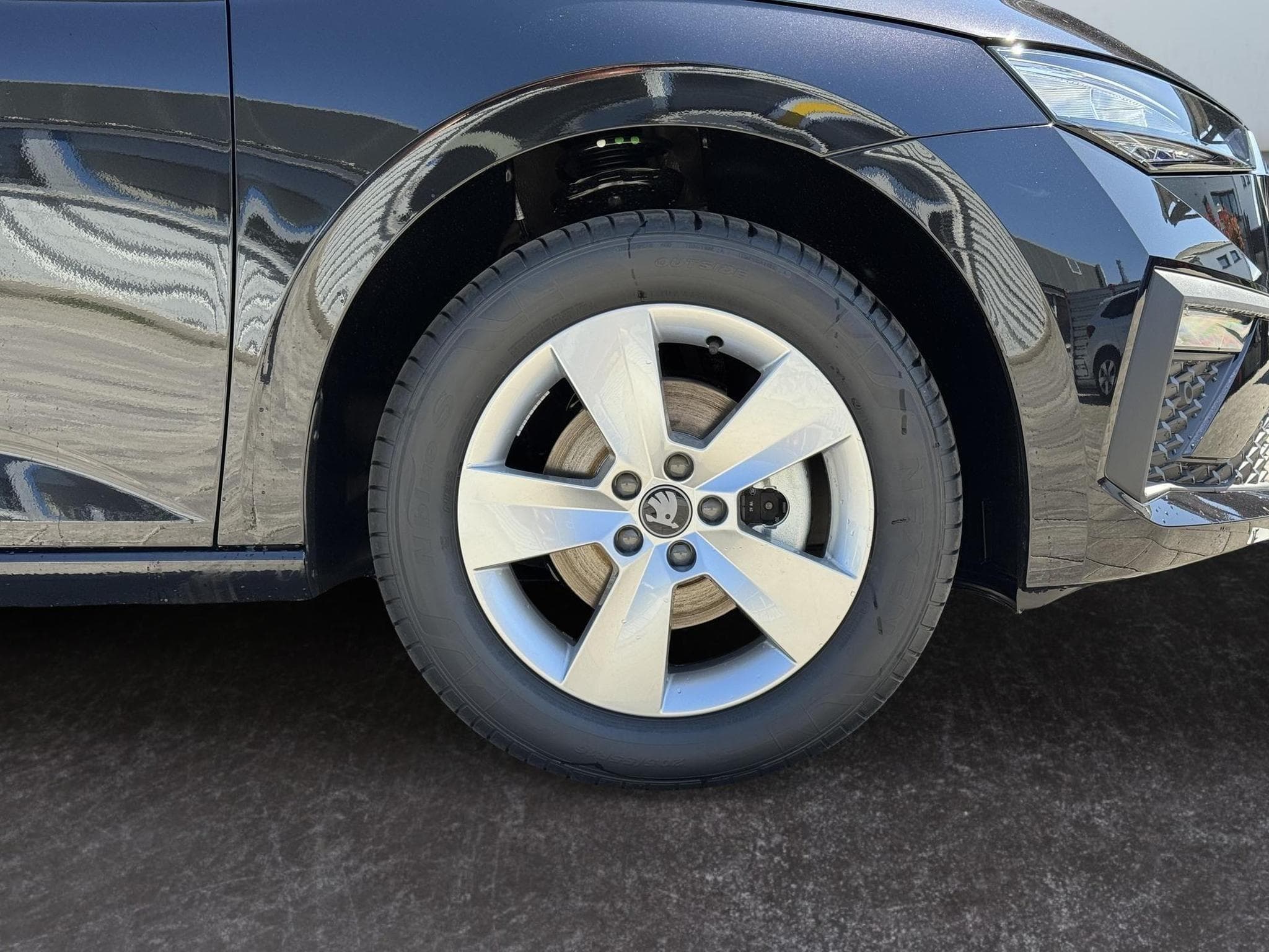 Skoda Scala Extra Plus (2026) - Foto 7