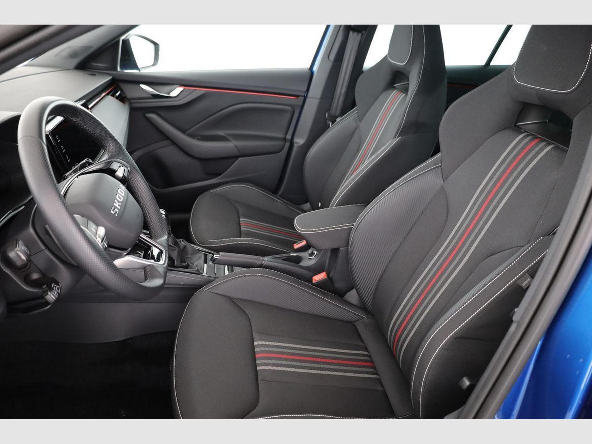 Skoda Scala Monte Carlo (2025) - Foto 11