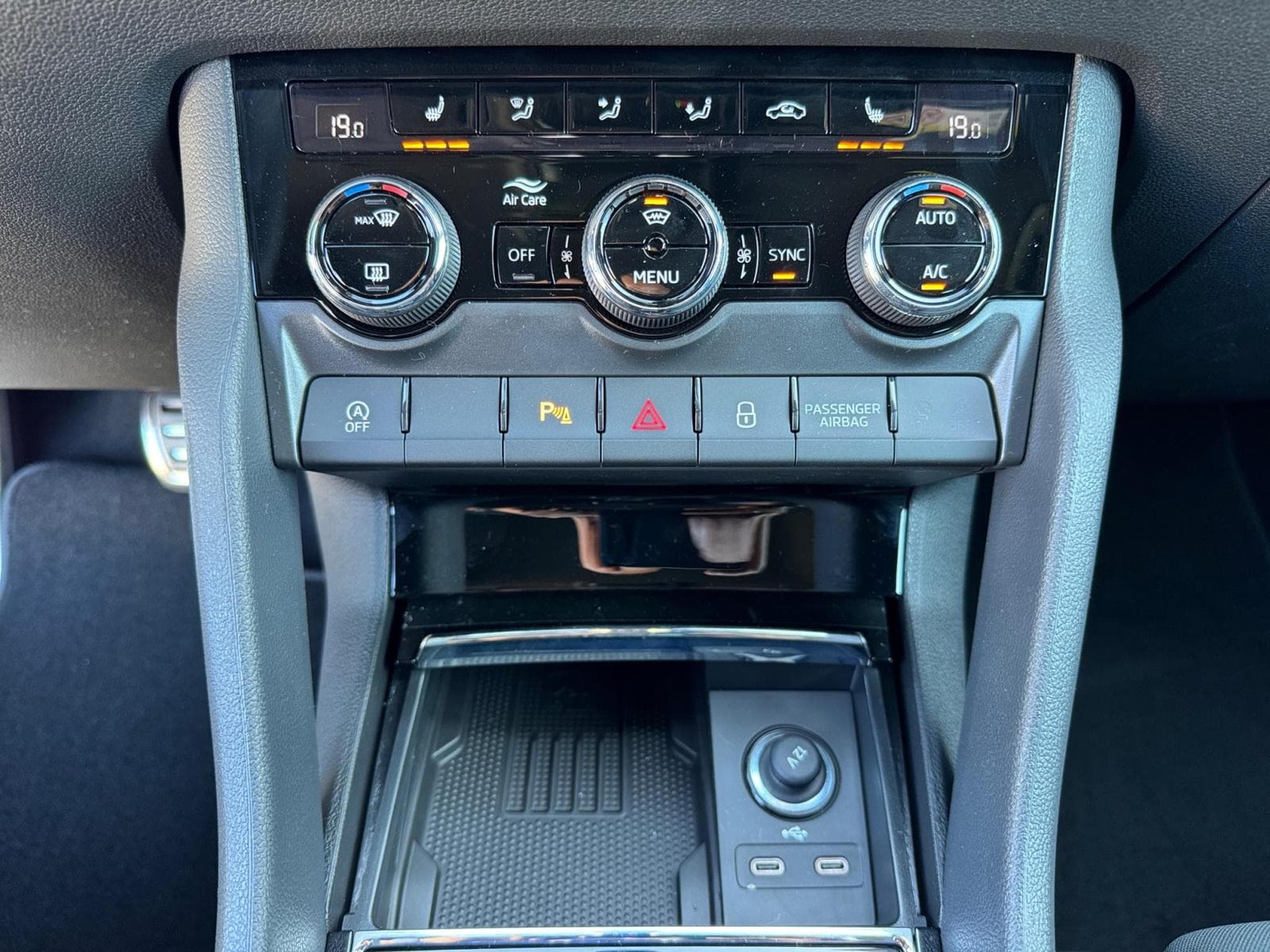 Skoda Karoq Sportline (2026) - Photo 15