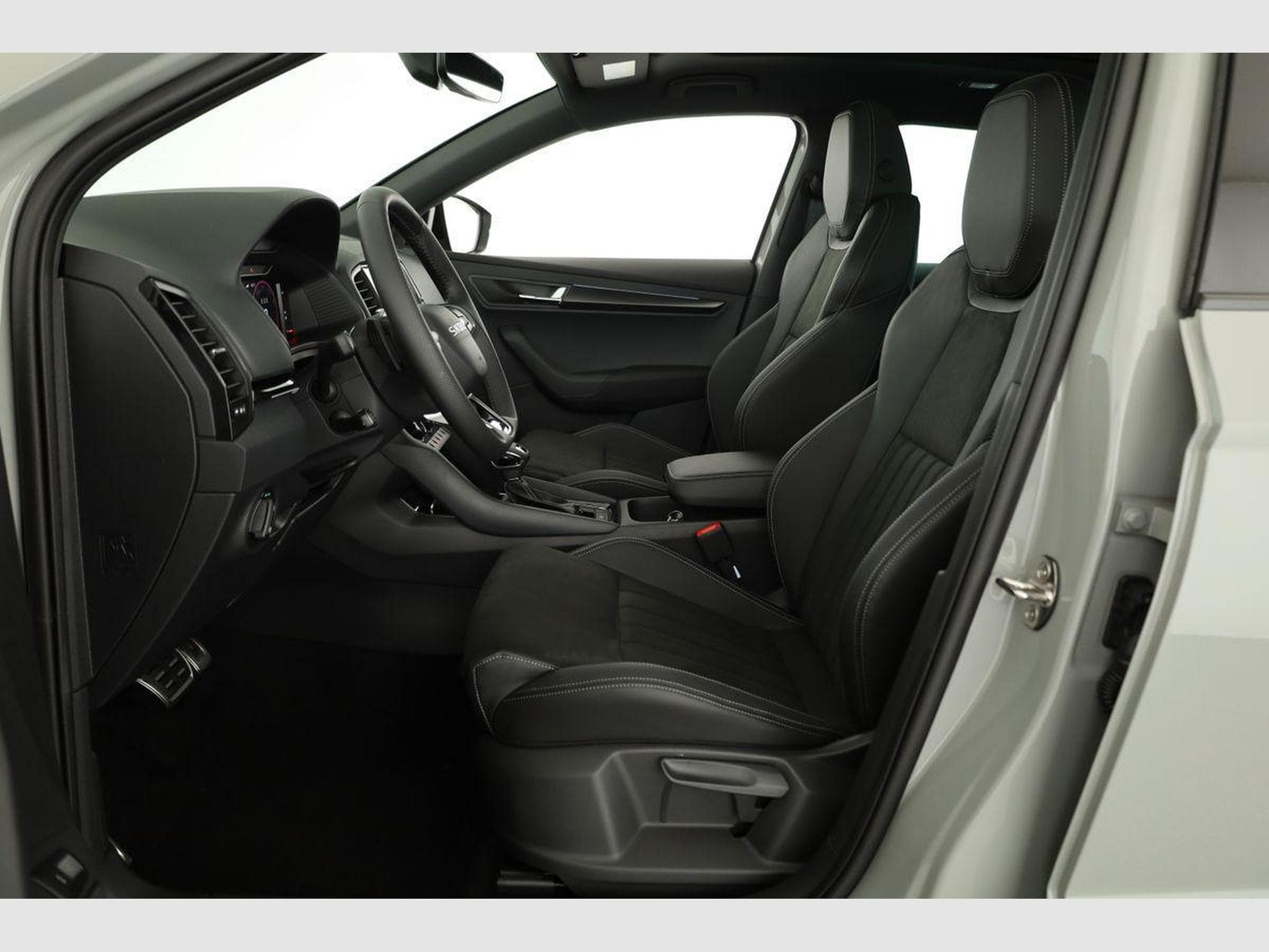 Skoda Karoq Sportline (2026) - Foto 10