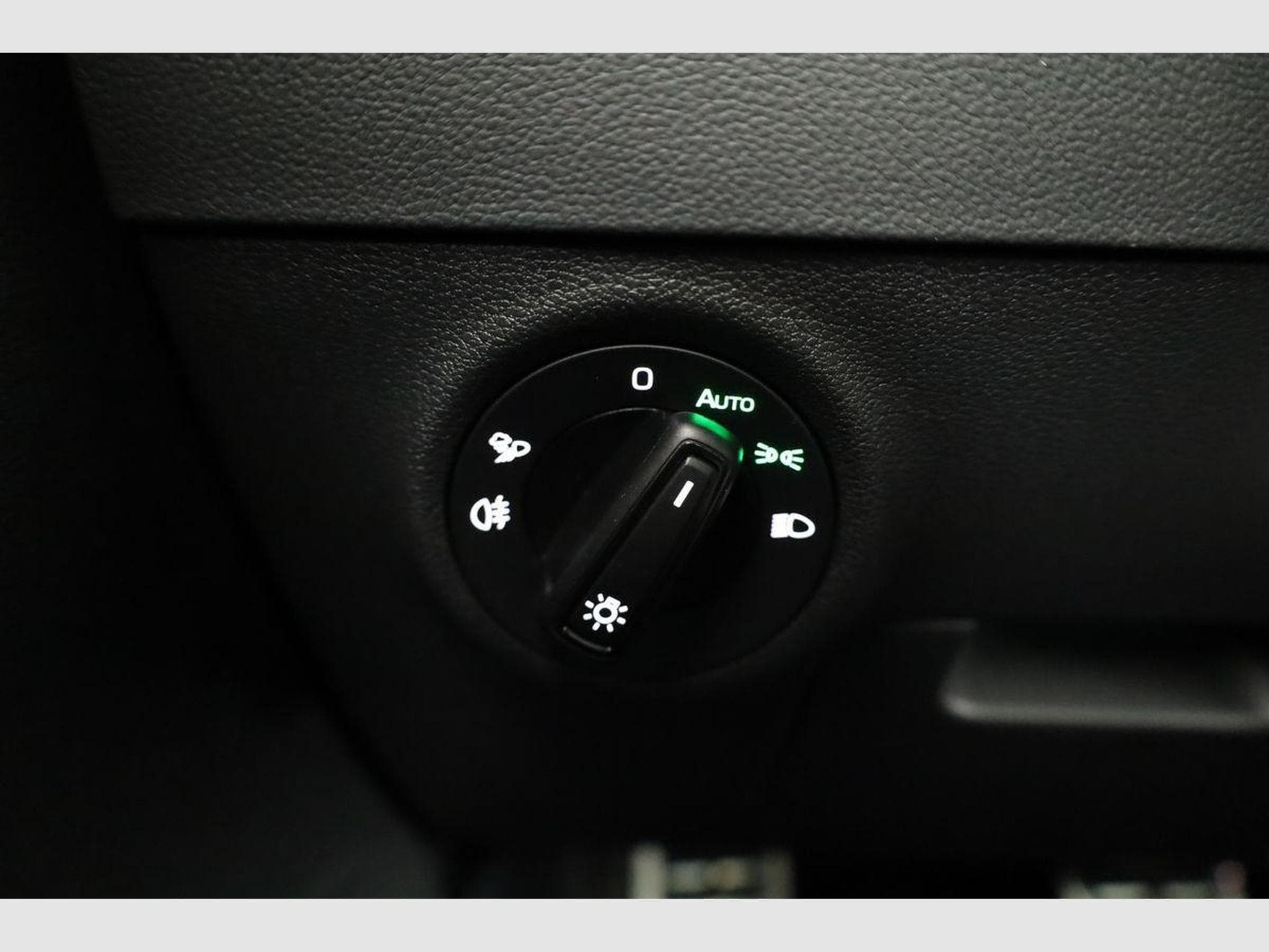 Skoda Karoq Sportline (2026) - Foto 8
