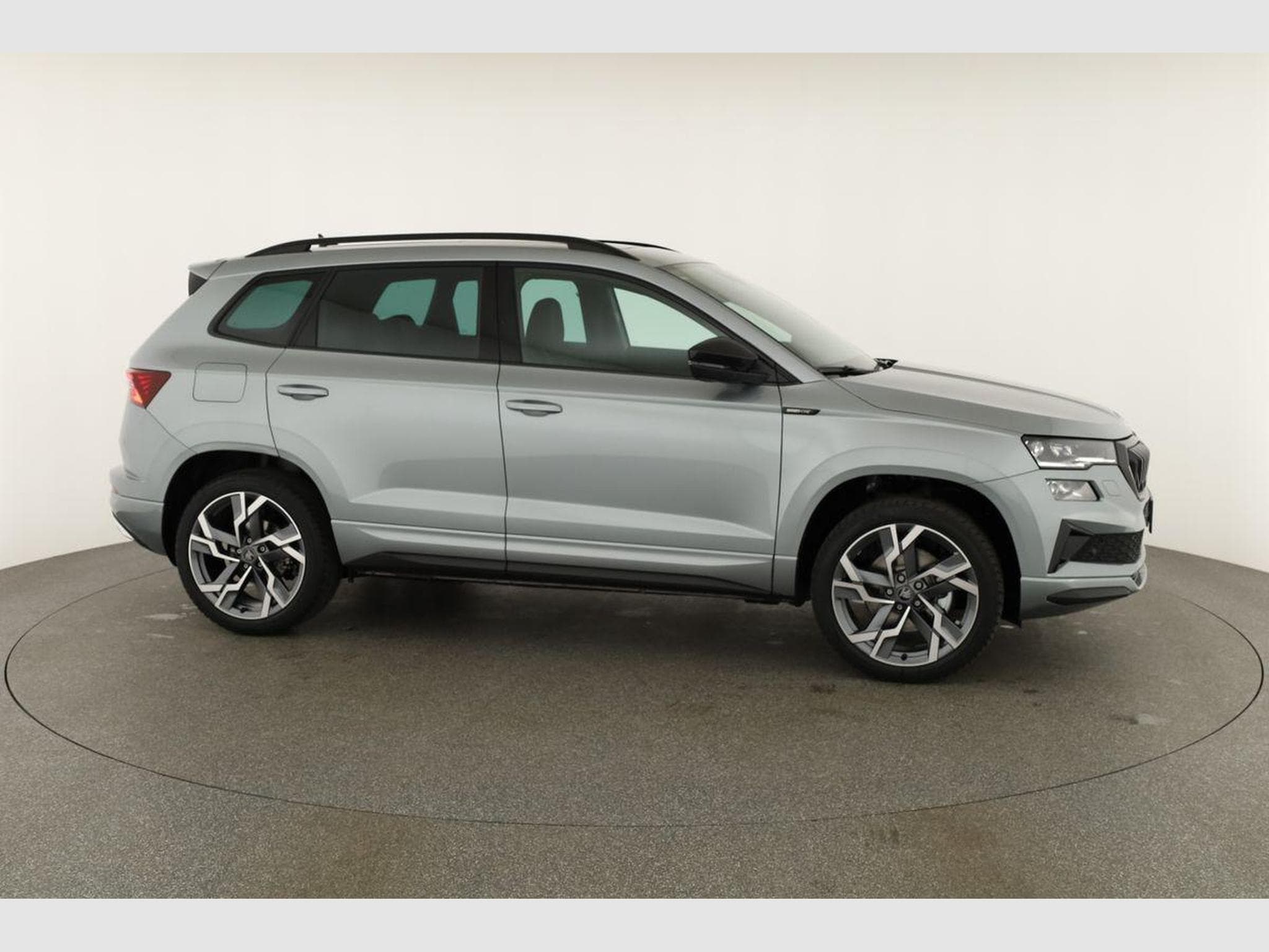 Skoda Karoq Sportline 4x4 (2026) - Foto 24