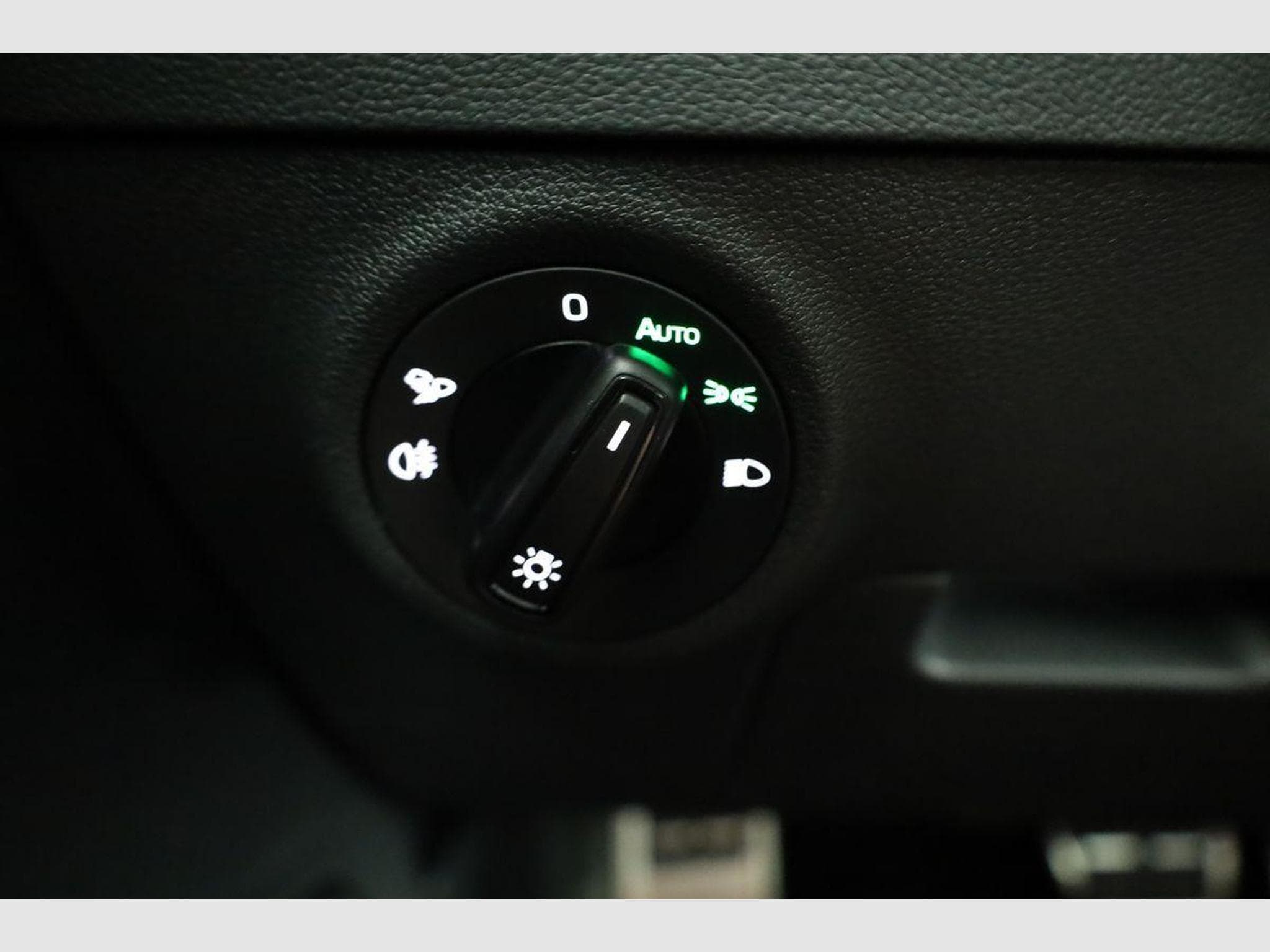 Skoda Karoq Sportline 4x4 (2026) - Foto 8