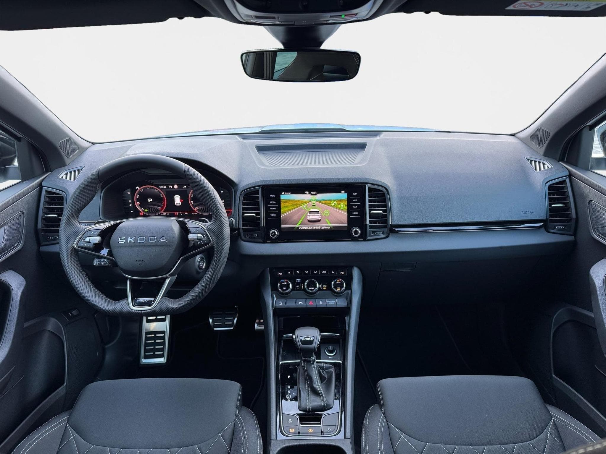 Skoda Karoq Sportline (2026) - Photo 10