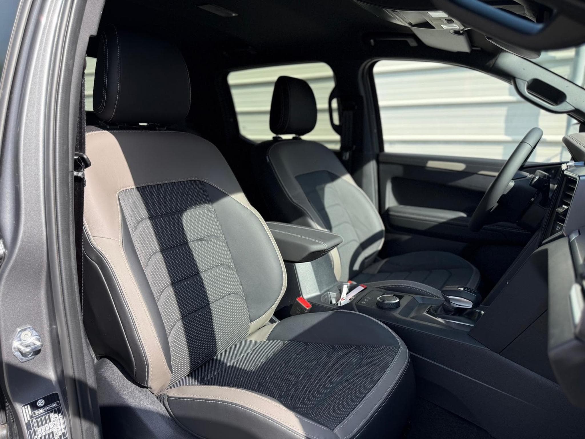 VW Amarok DC Aventura (2025) - Photo 4