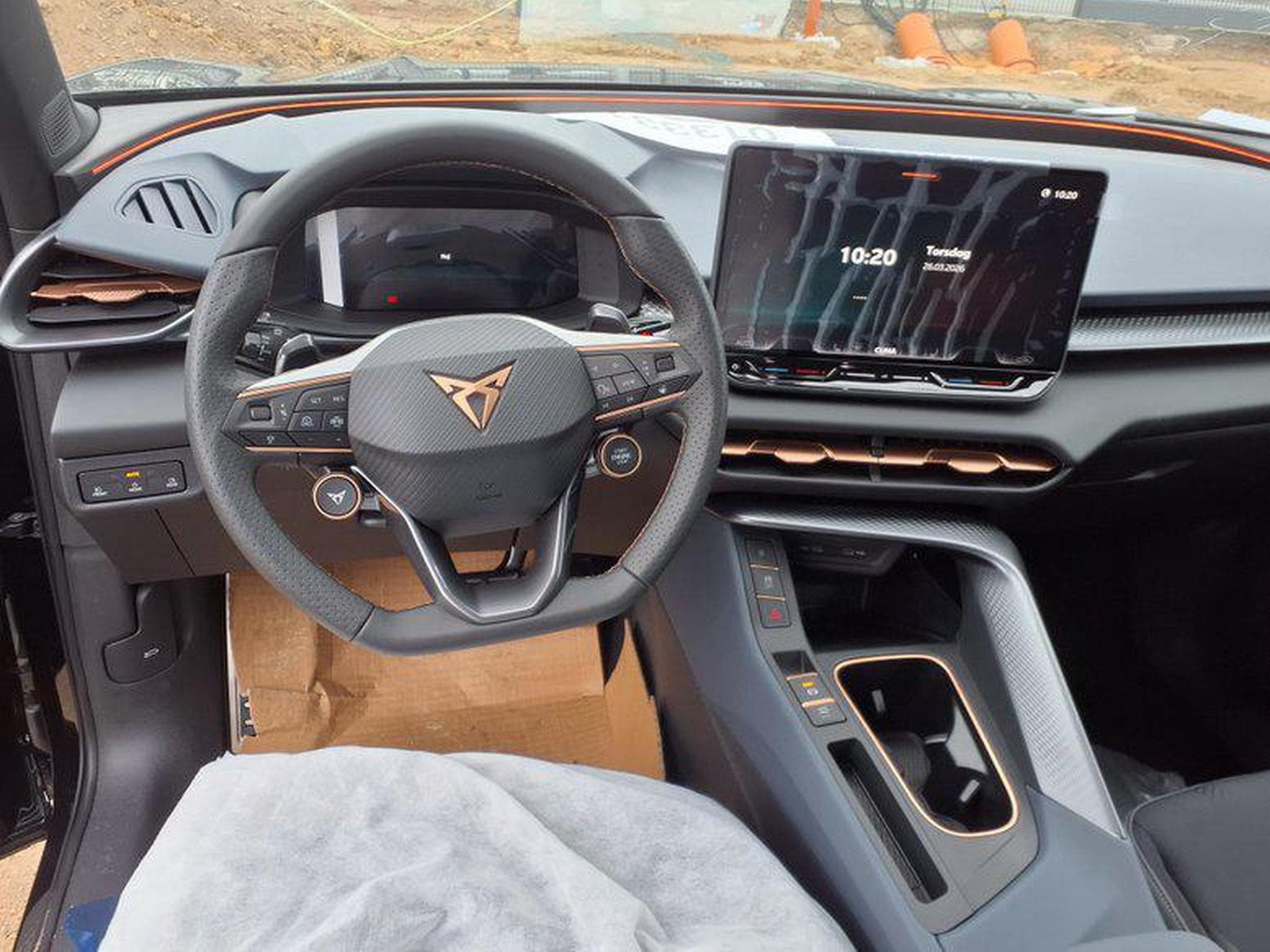 Cupra Terramar VZ 2.0 TSI 7-Gang-DSG 4Drive (2026) - Photo 7