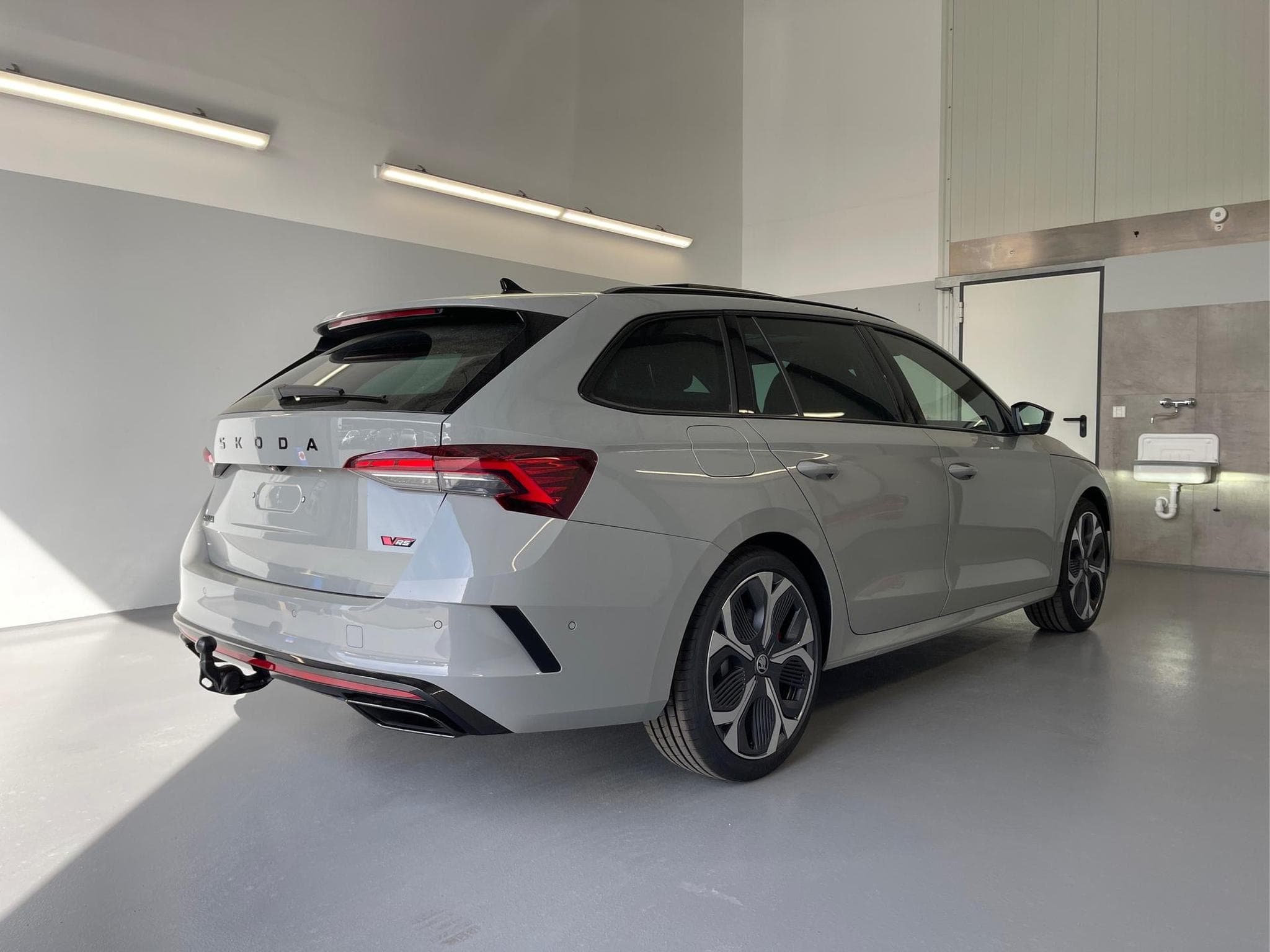 Skoda Octavia RS (2026) - Foto 4