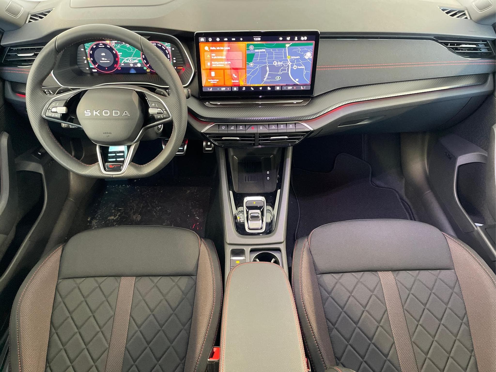 Skoda Octavia RS (2026) - Foto 6