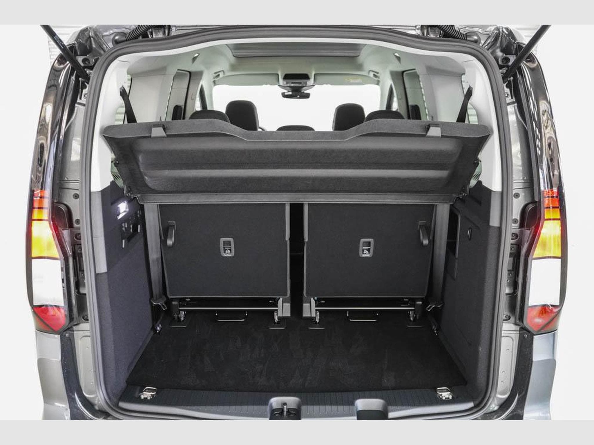 VW Caddy 2,0 TDI 4Motion (2026) - Foto 19