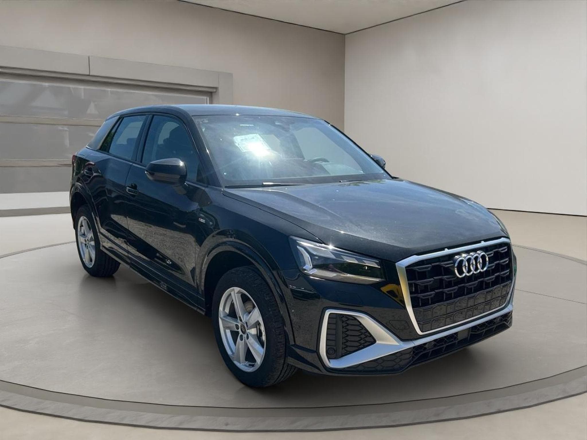 Audi Q2 S-Line (2026) - Foto 1