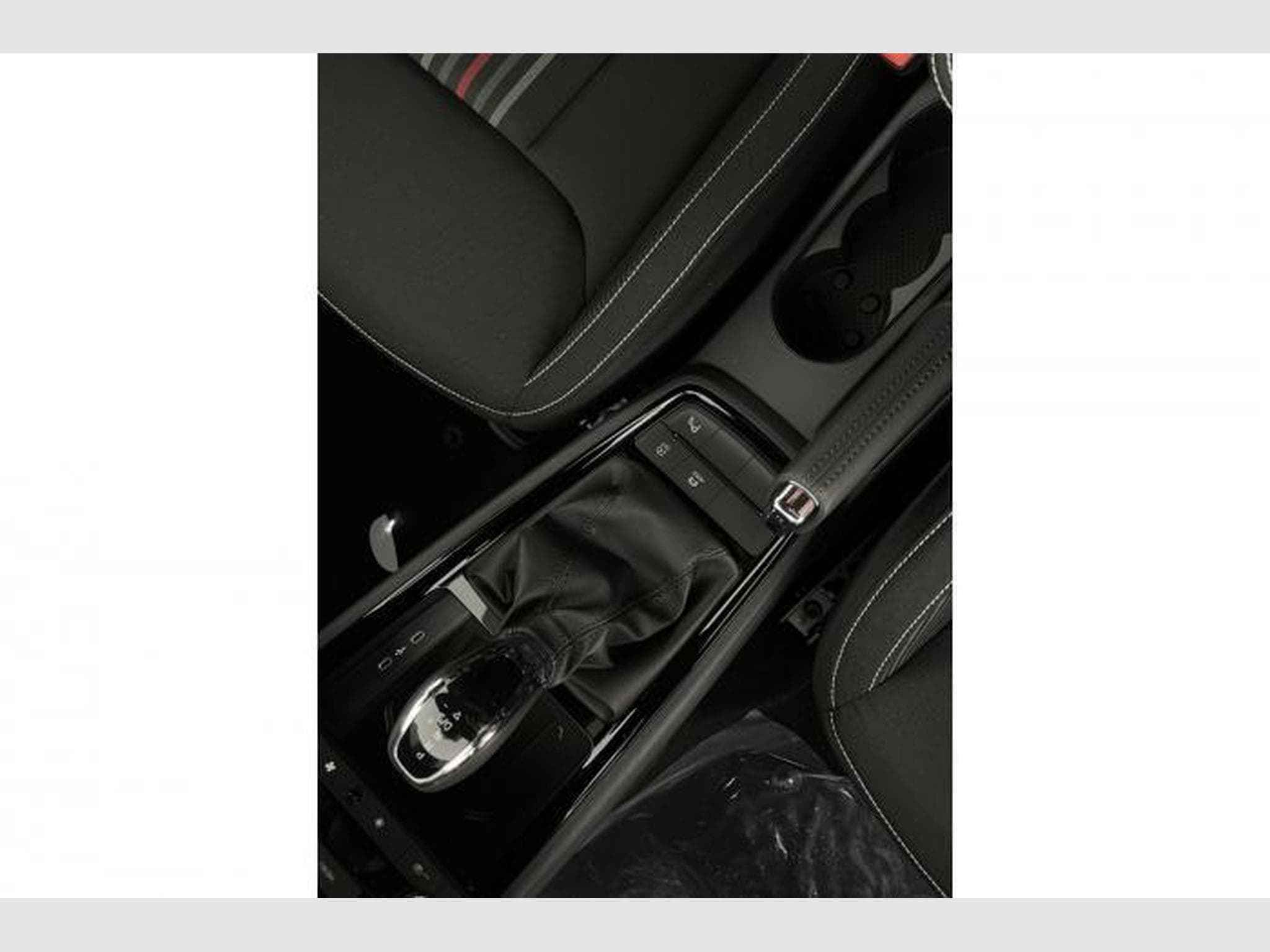 Skoda Kamiq Monte Carlo (2025) - Photo 16