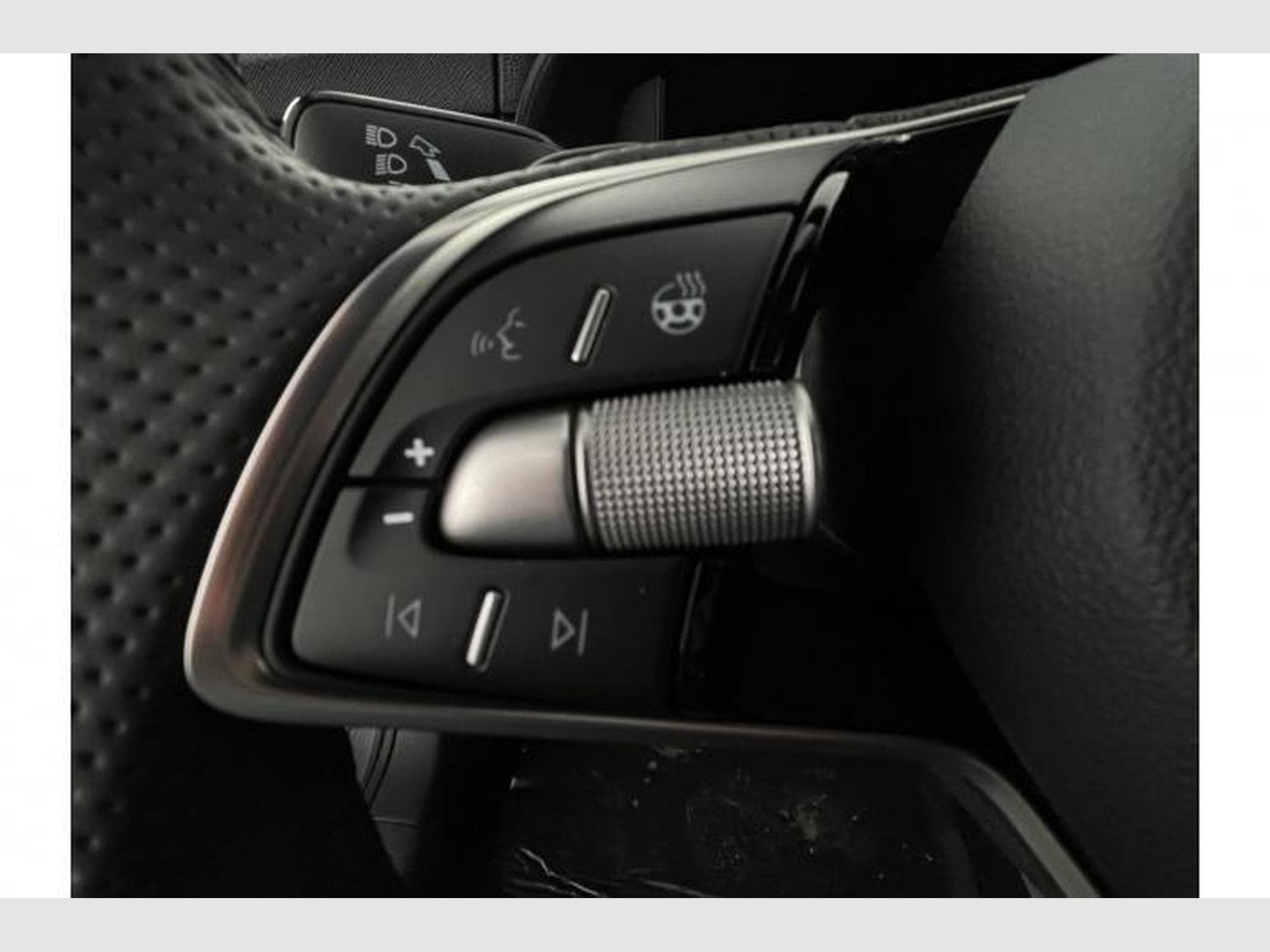 Skoda Kamiq Monte Carlo (2025) - Photo 21