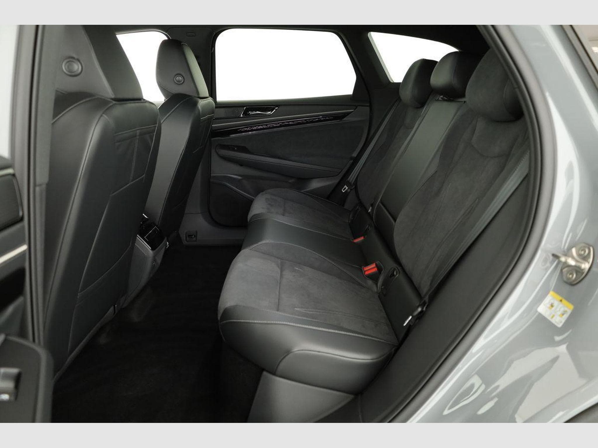 VW ID.7 Kombi Pro S 210 kW (2026) - Photo 10