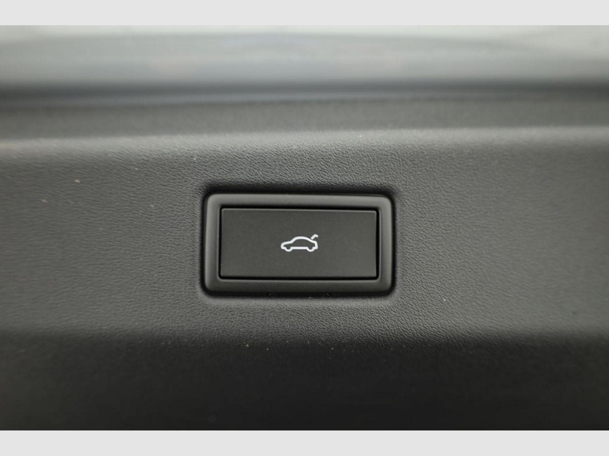 VW ID.7 Kombi Pro S 210 kW (2026) - Photo 12