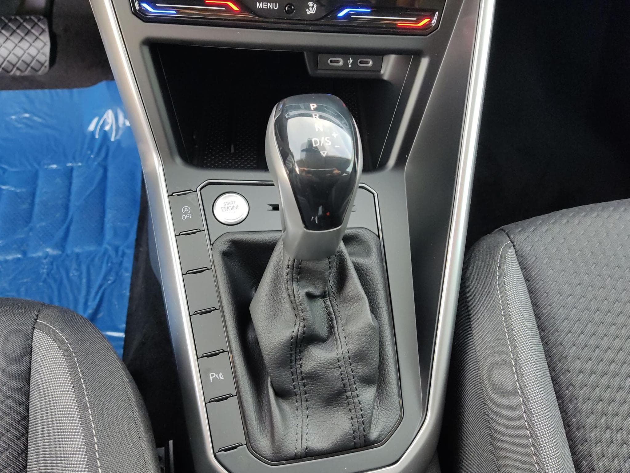 VW Taigo Limited 1.0 TSI (2026) - Foto 9