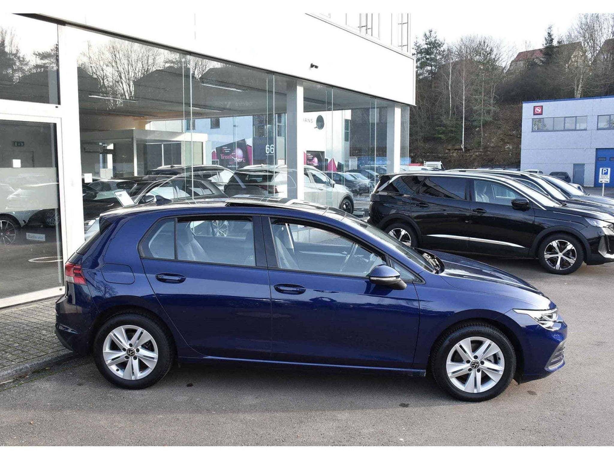 VW Golf 2.0 TDI Life TO ACC LANE SIDE GPS CAM ATT RMQ 1° MAIN (2024) - Photo 3