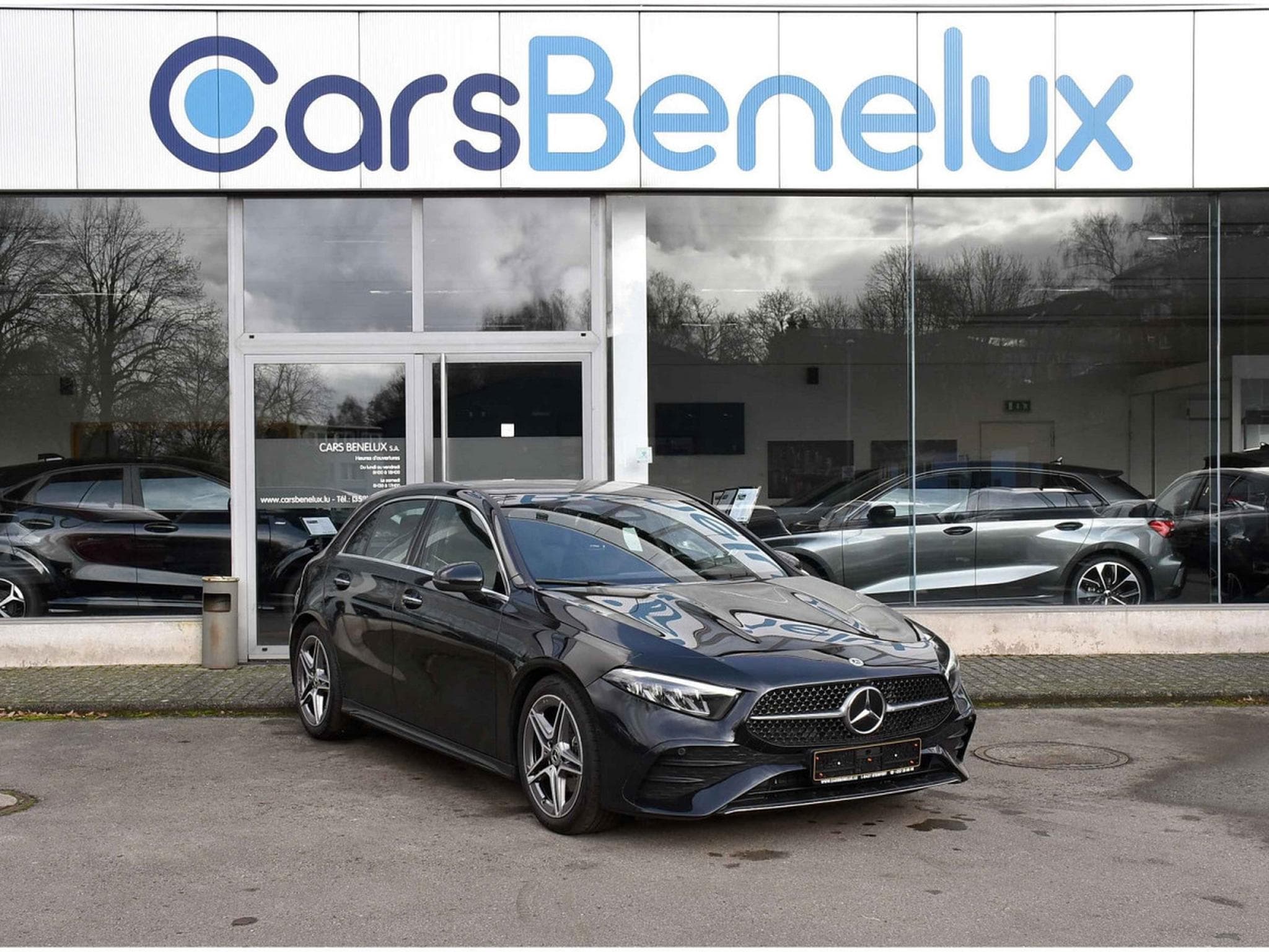 Mercedes A 200 AMG Line 7G-Tronic GPS LANE CAM PARK KEYLESS 1° MAIN (2025) - Photo 1