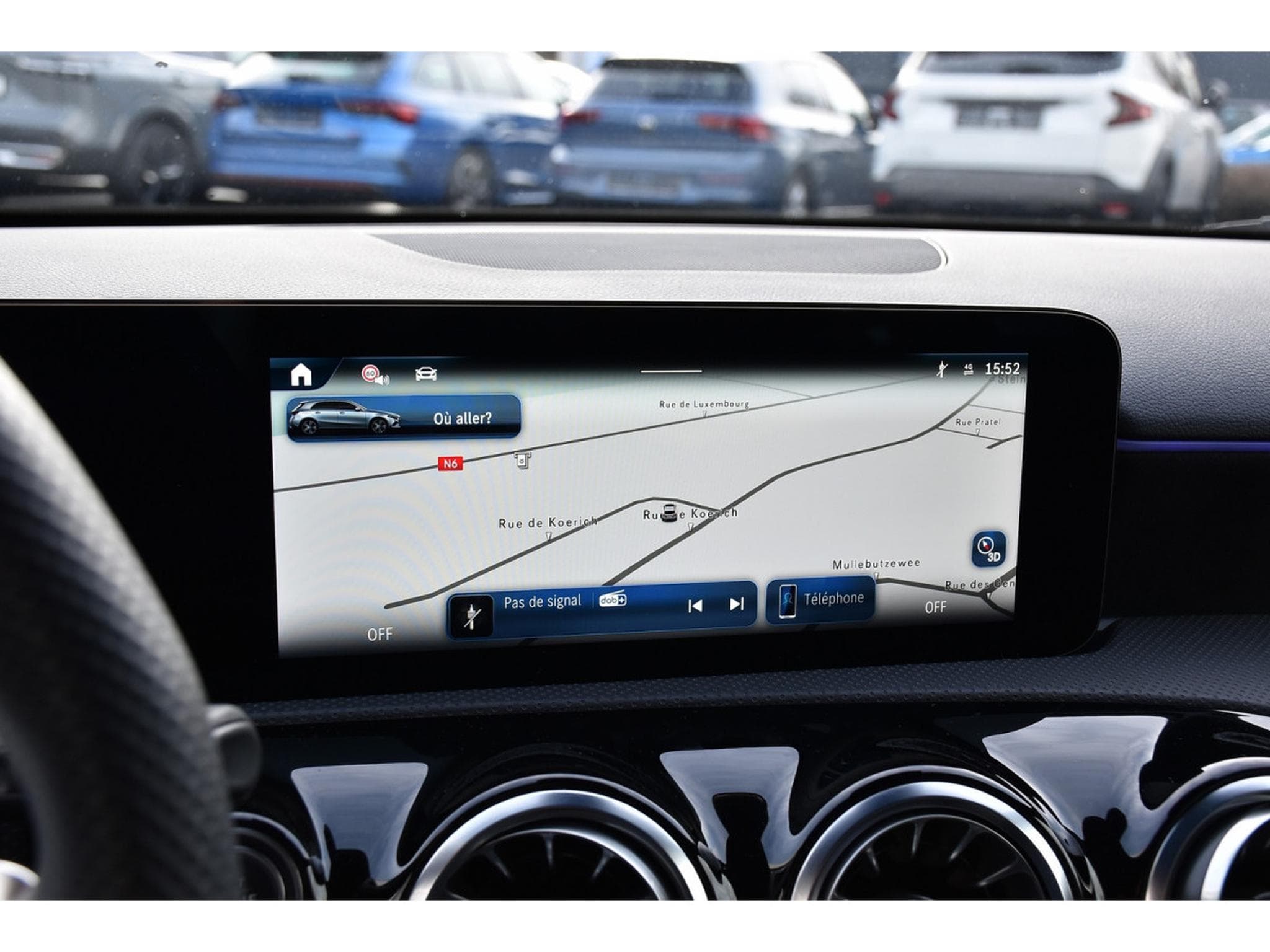 Mercedes A 200 AMG Line 7G-Tronic GPS LANE CAM PARK KEYLESS 1° MAIN (2025) - Photo 10