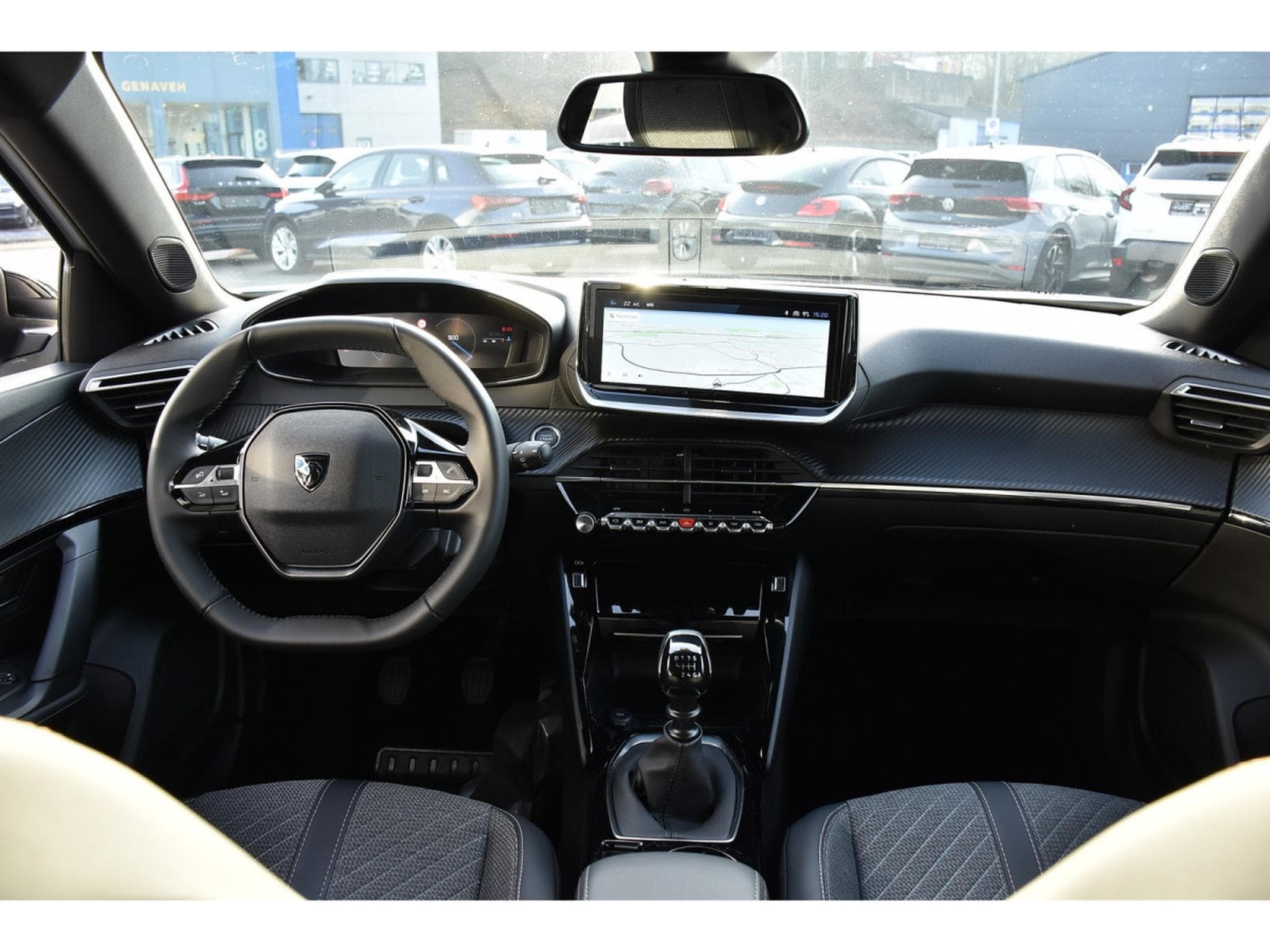 Peugeot 2008 1.2 PureTech Allure ACC GPS LANE SIDE REGUL CAM 360 1° MAIN (2025) - Photo 9