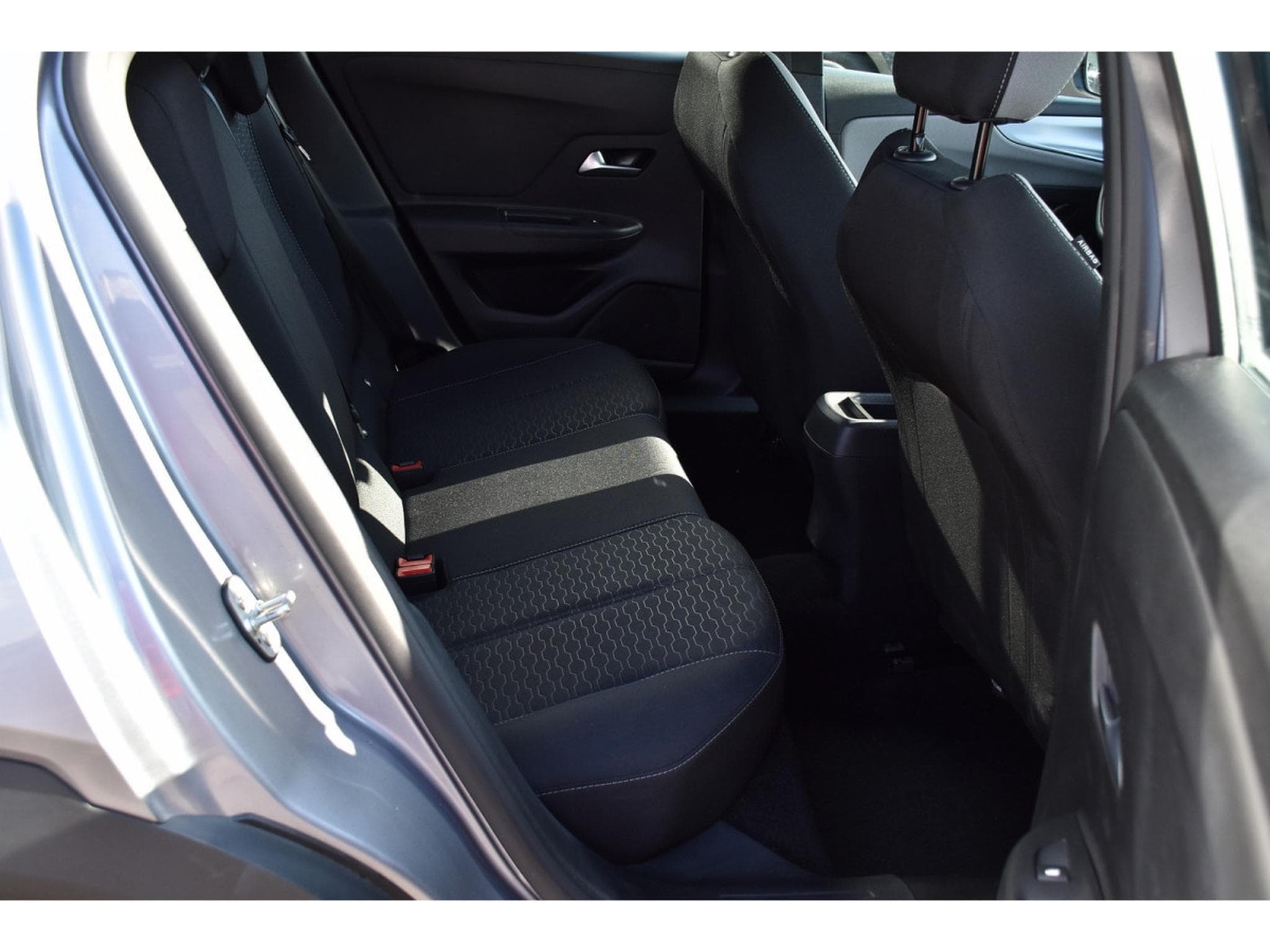Opel Mokka 1.2 Turbo MHEV Edition e-DCT6 ACC SIDE GPS CAM 1° MAIN (2025) - Photo 8