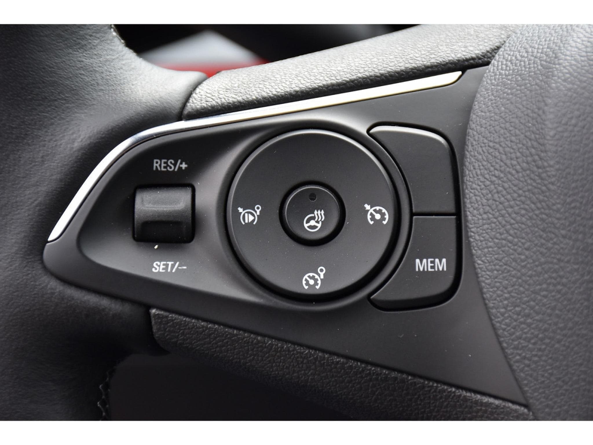 Opel Mokka 136 GS REGUL GPS LANE SIDE CAM 1° MAIN (2023) - Photo 17