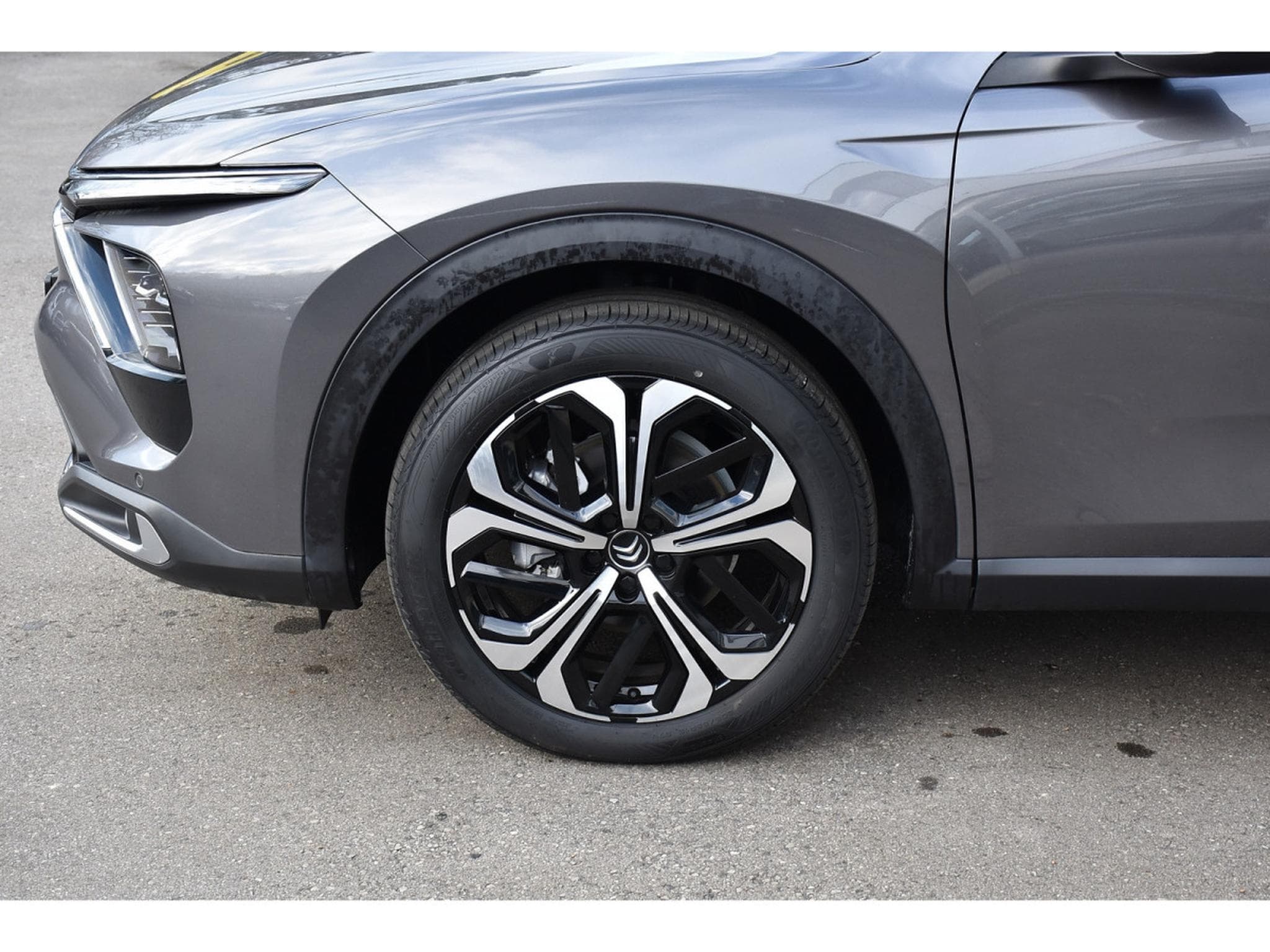 Citroën C5 X 1.2 PureTech PLUS EAT8 CUIR ACC HUD LANE NEUVE (2024) - Photo 5