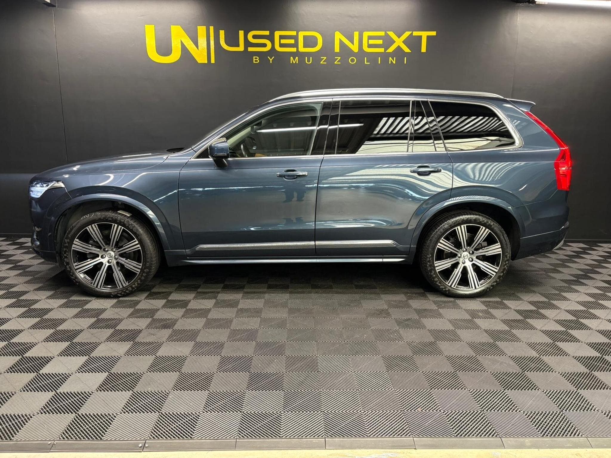 Volvo XC90 B5 PLUS BRIGHT (2022) - Photo 4
