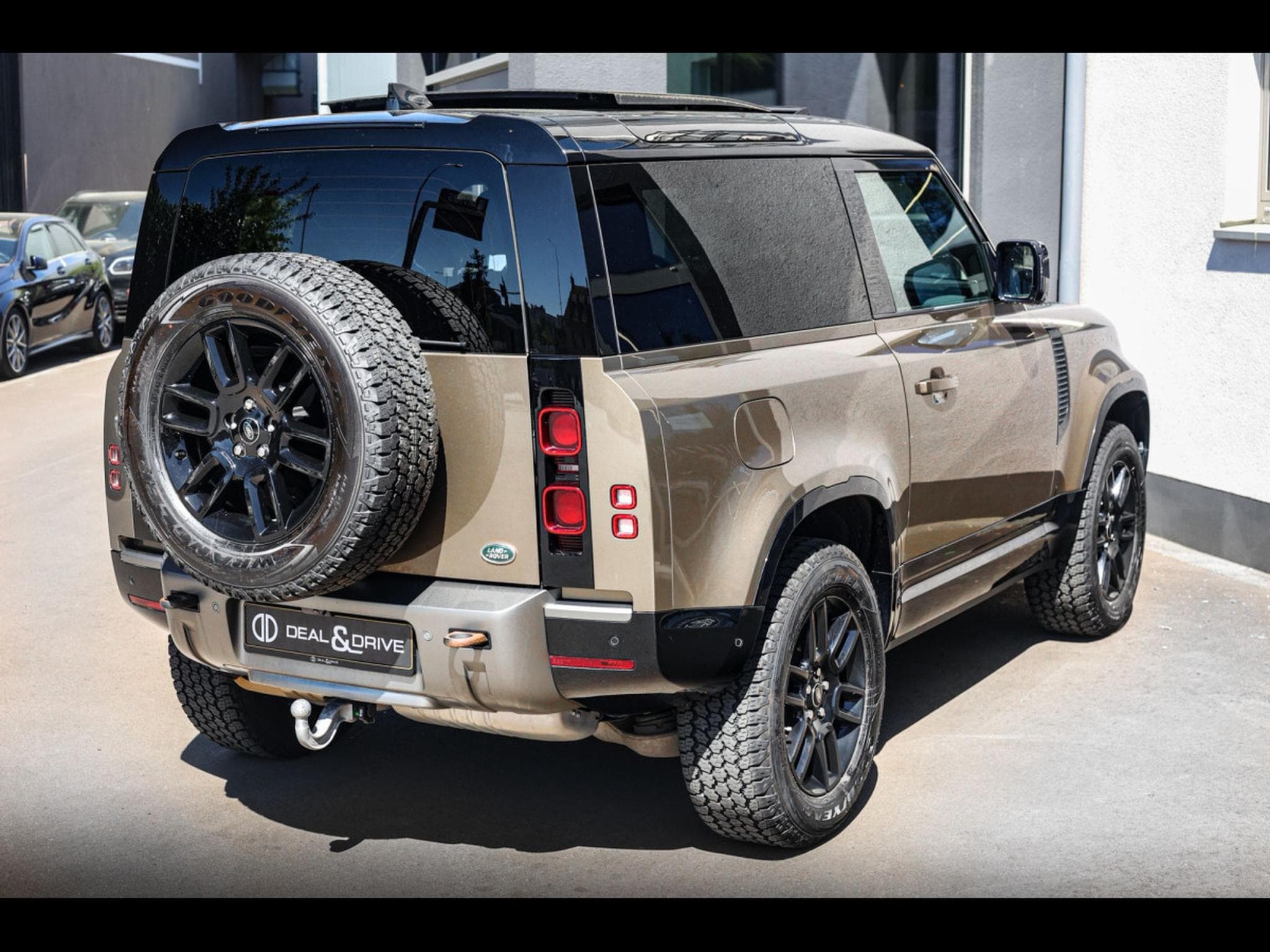 Land-Rover Defender 90 D200 X-DYNAMIC S AUTO - GONDWANA STONE GLOSS (2022) - Photo 7