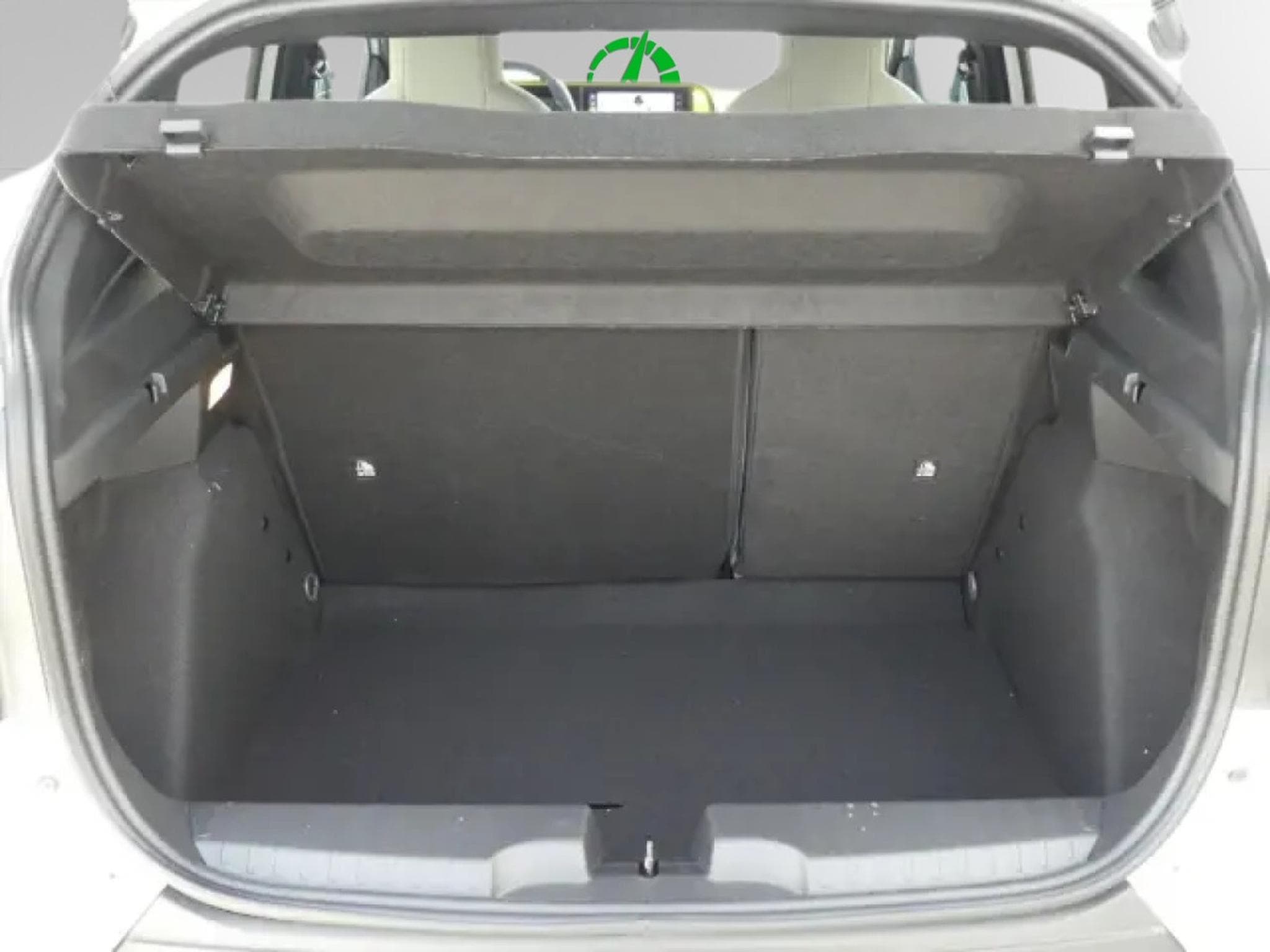 Fiat Grande Panda HYBRID LA PRIMA 1.2 (2026) - Photo 8