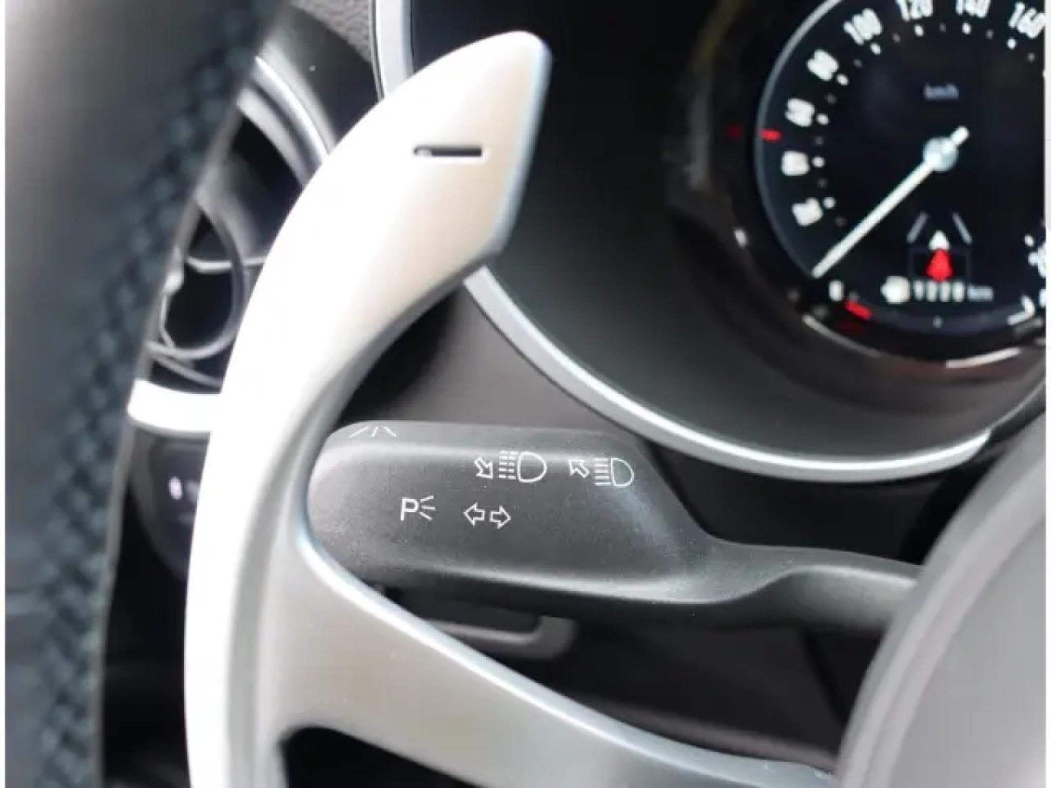 Alfa-Romeo Stelvio VELOCE 2.2 DIESEL (2026) - Photo 16