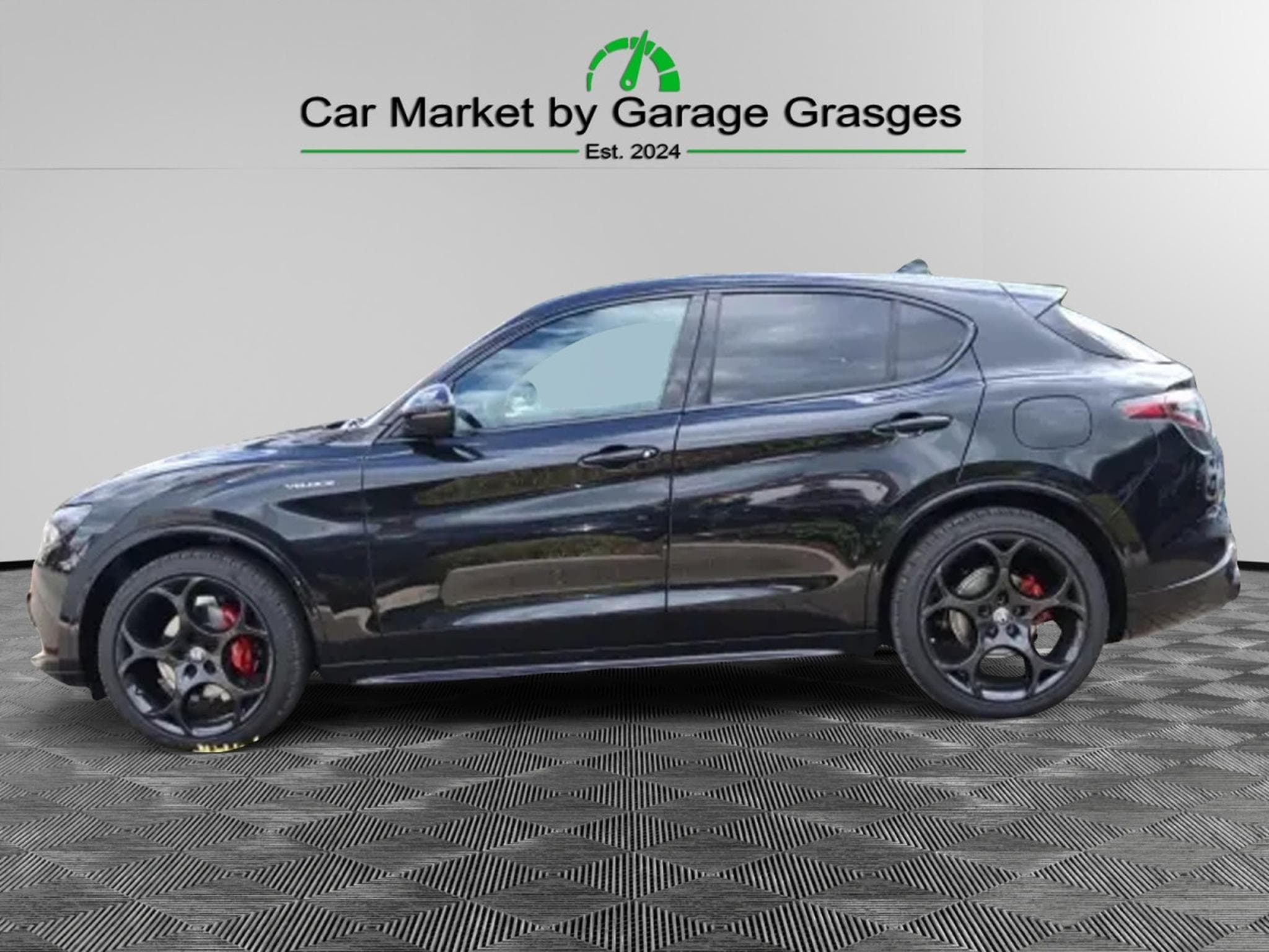 Alfa-Romeo Stelvio VELOCE 2.2 DIESEL (2026) - Photo 6
