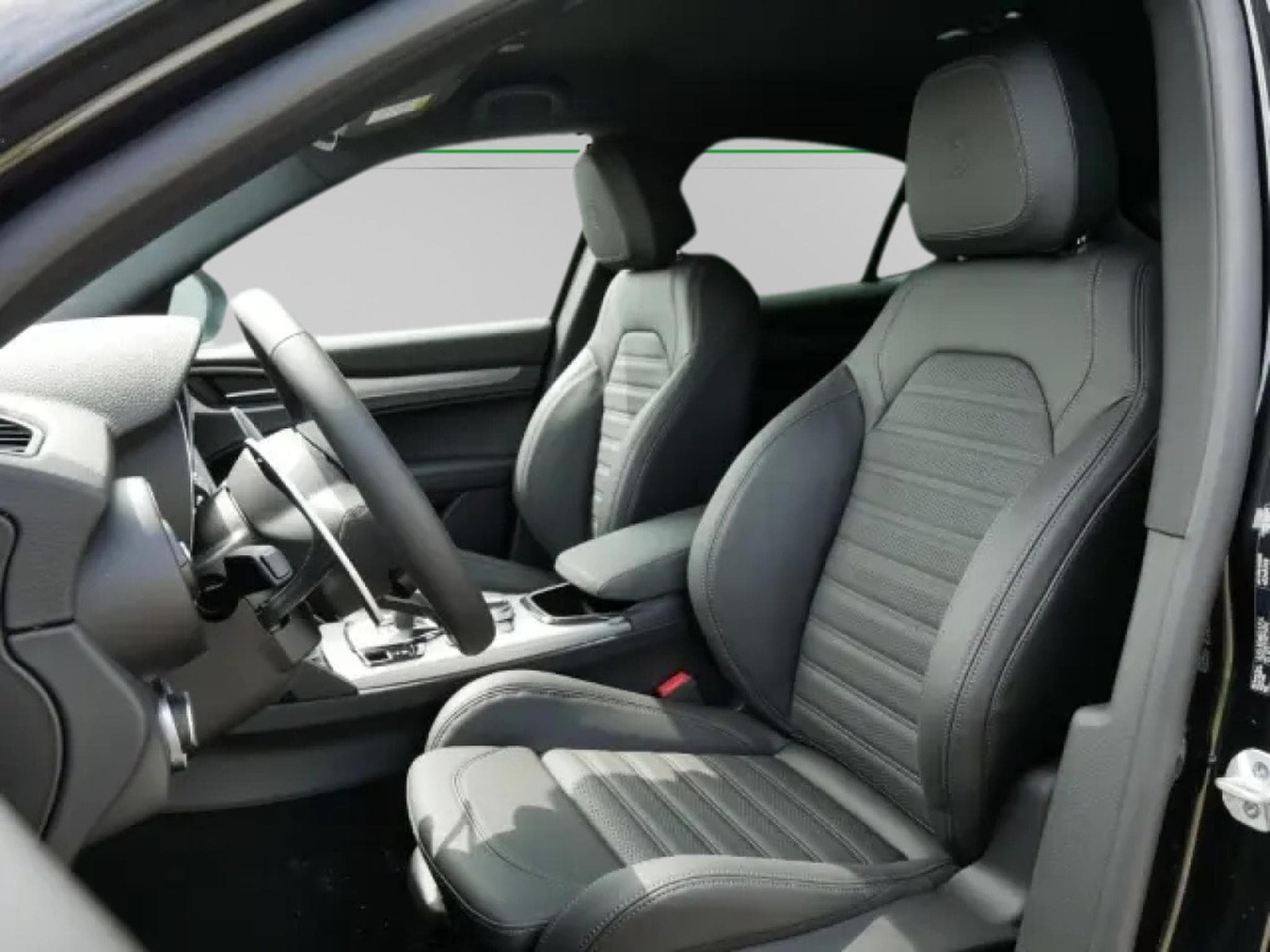Alfa-Romeo Stelvio VELOCE 2.2 DIESEL (2026) - Photo 11