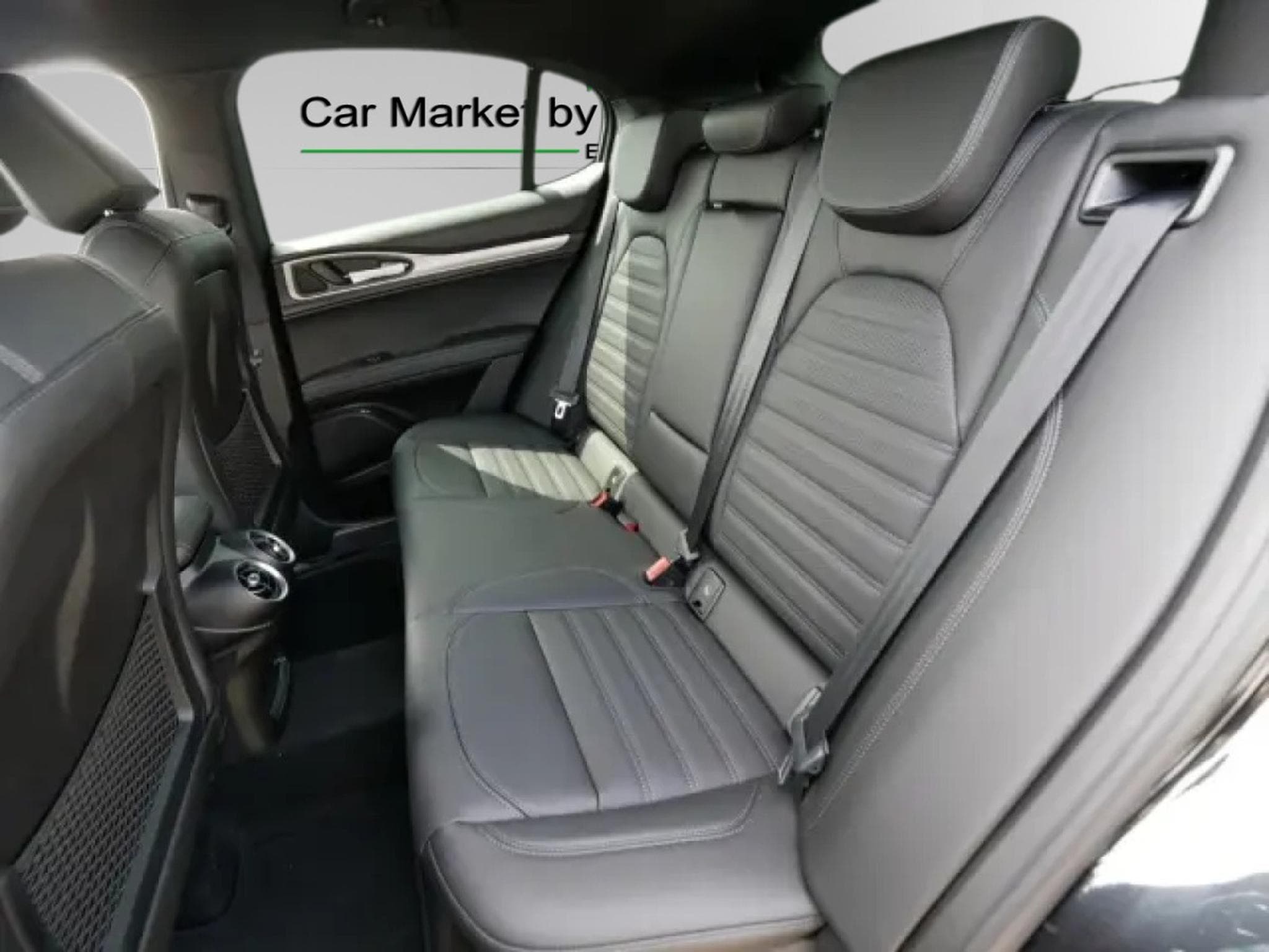 Alfa-Romeo Stelvio VELOCE 2.2 DIESEL (2026) - Photo 14