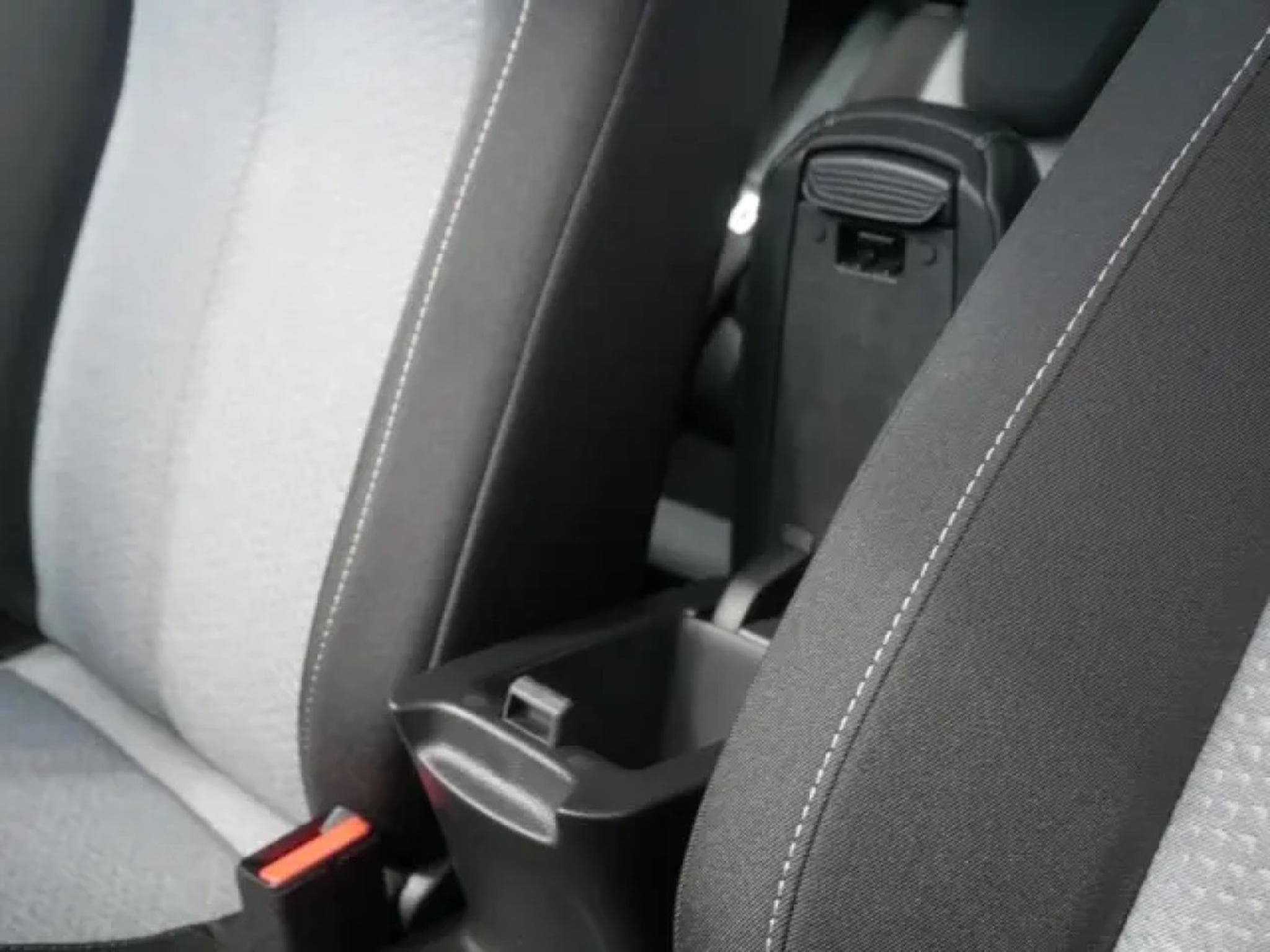 Opel Corsa 1.2 Turbo Edition (2025) - Photo 11
