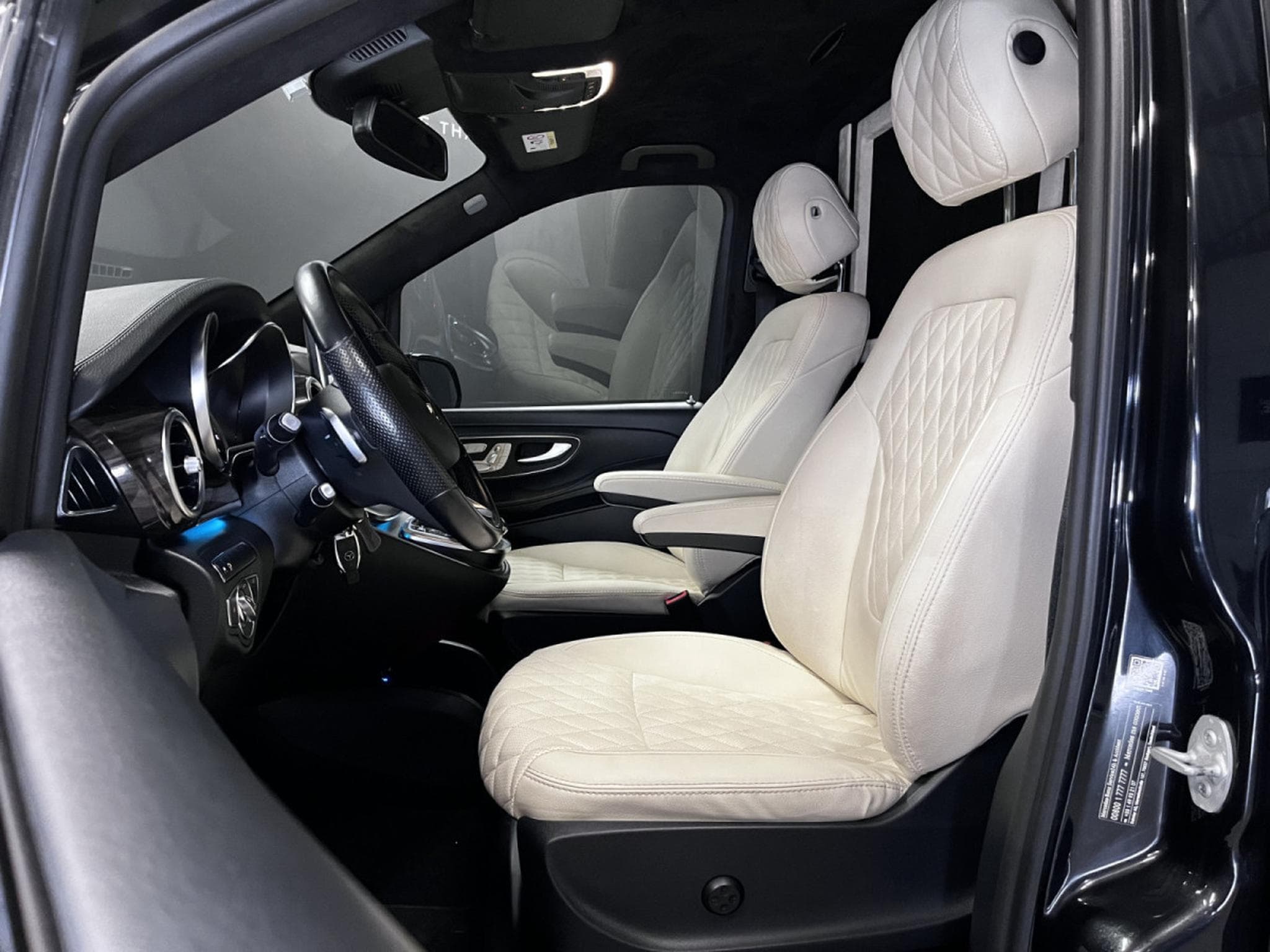 Mercedes V 250 VIP 250 D /AVANTGARDE /360°/VOLL/ (2018) - Foto 10