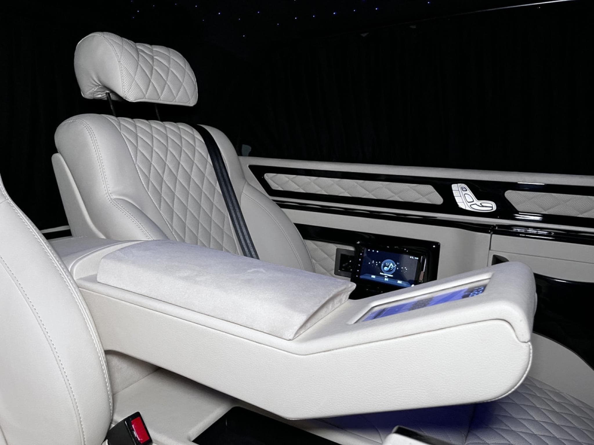 Mercedes V 250 VIP 250 D /AVANTGARDE /360°/VOLL/ (2018) - Foto 11