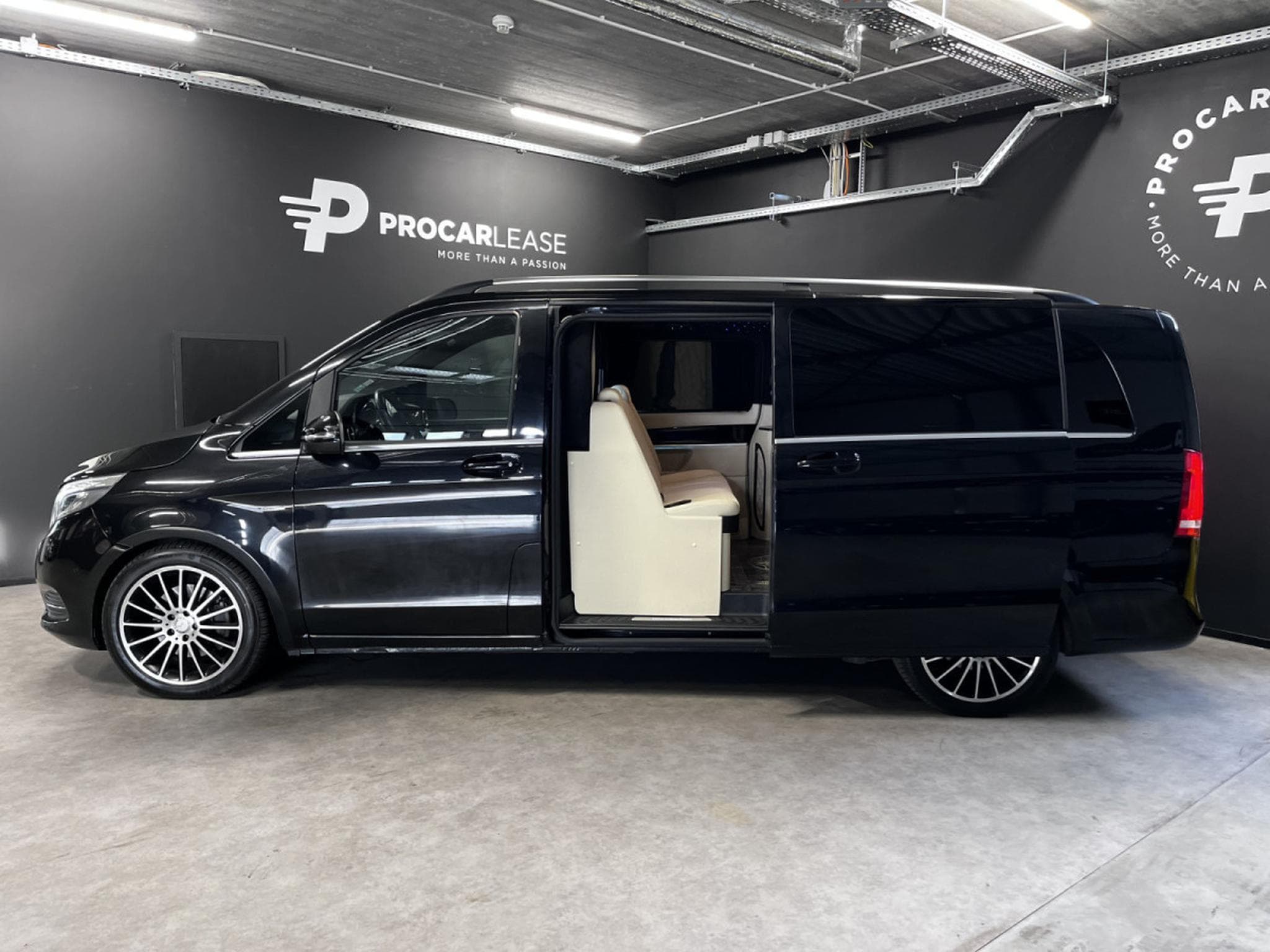 Mercedes V 250 VIP 250 D /AVANTGARDE /360°/VOLL/ (2018) - Foto 13
