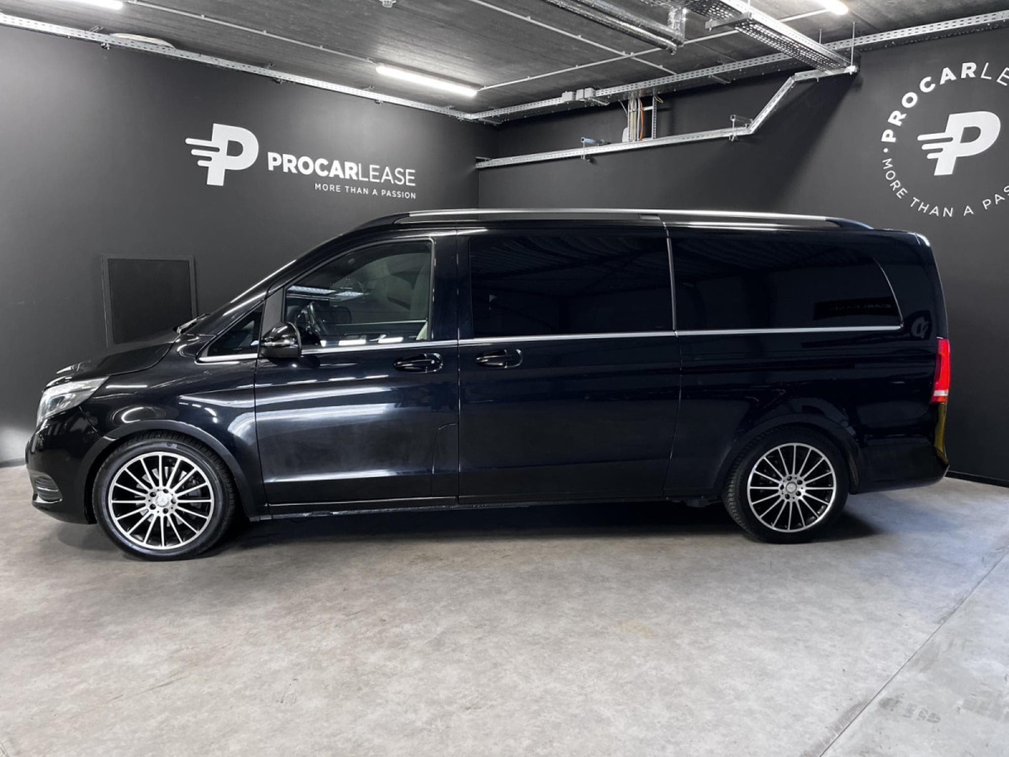 Mercedes V 250 VIP 250 D /AVANTGARDE /360°/VOLL/ (2018) - Foto 16