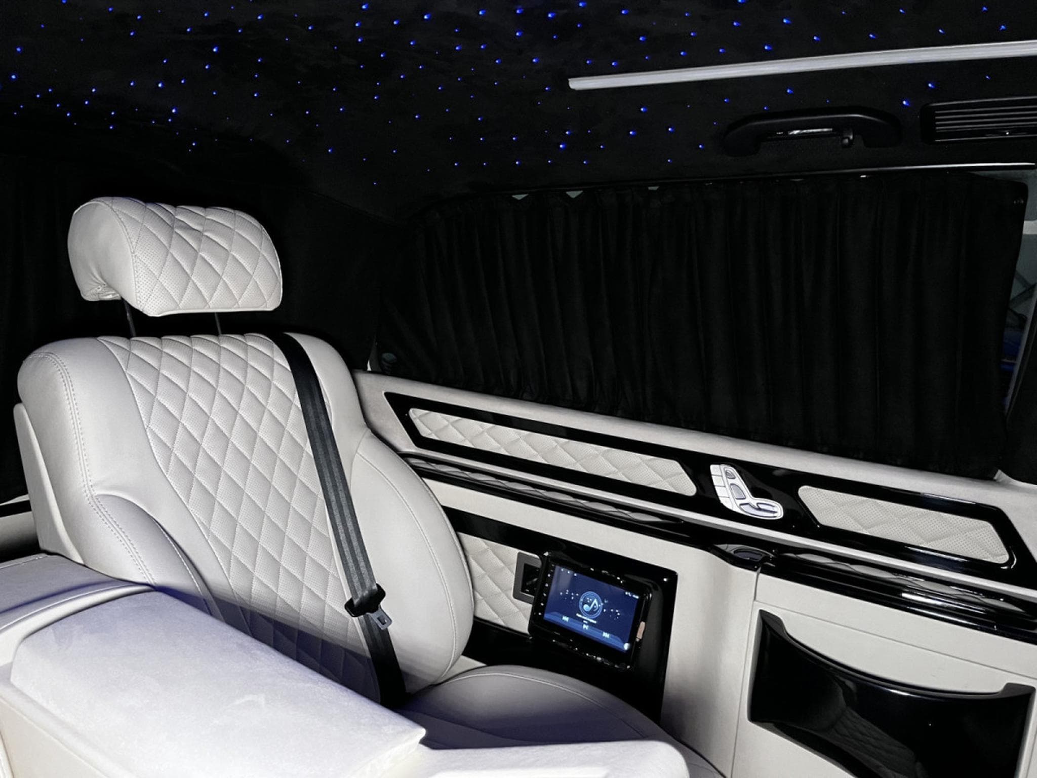 Mercedes V 250 VIP 250 D /AVANTGARDE /360°/VOLL/ (2018) - Foto 6