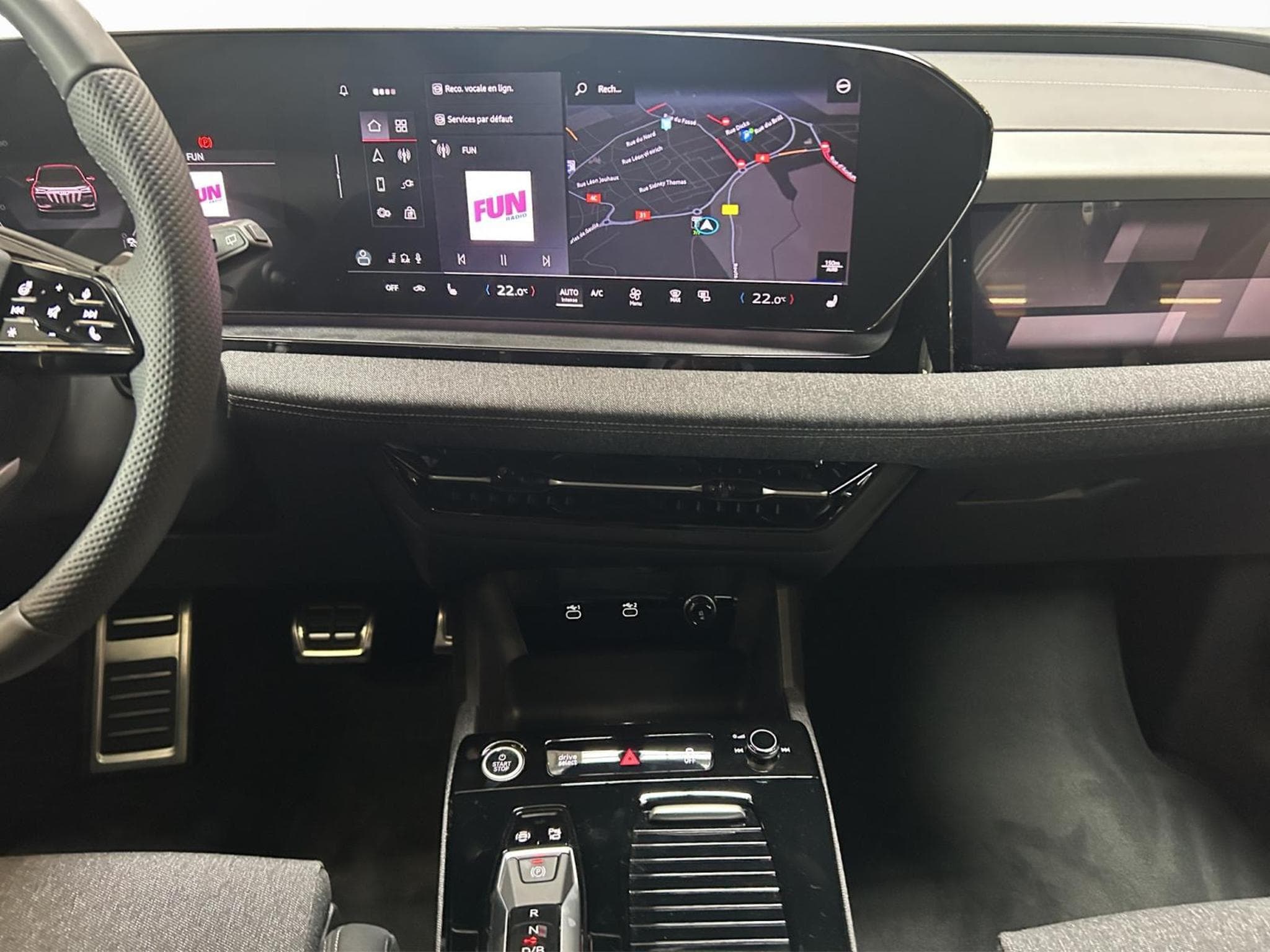 Audi Q6 e-tron 185 kw (2026) - Photo 12