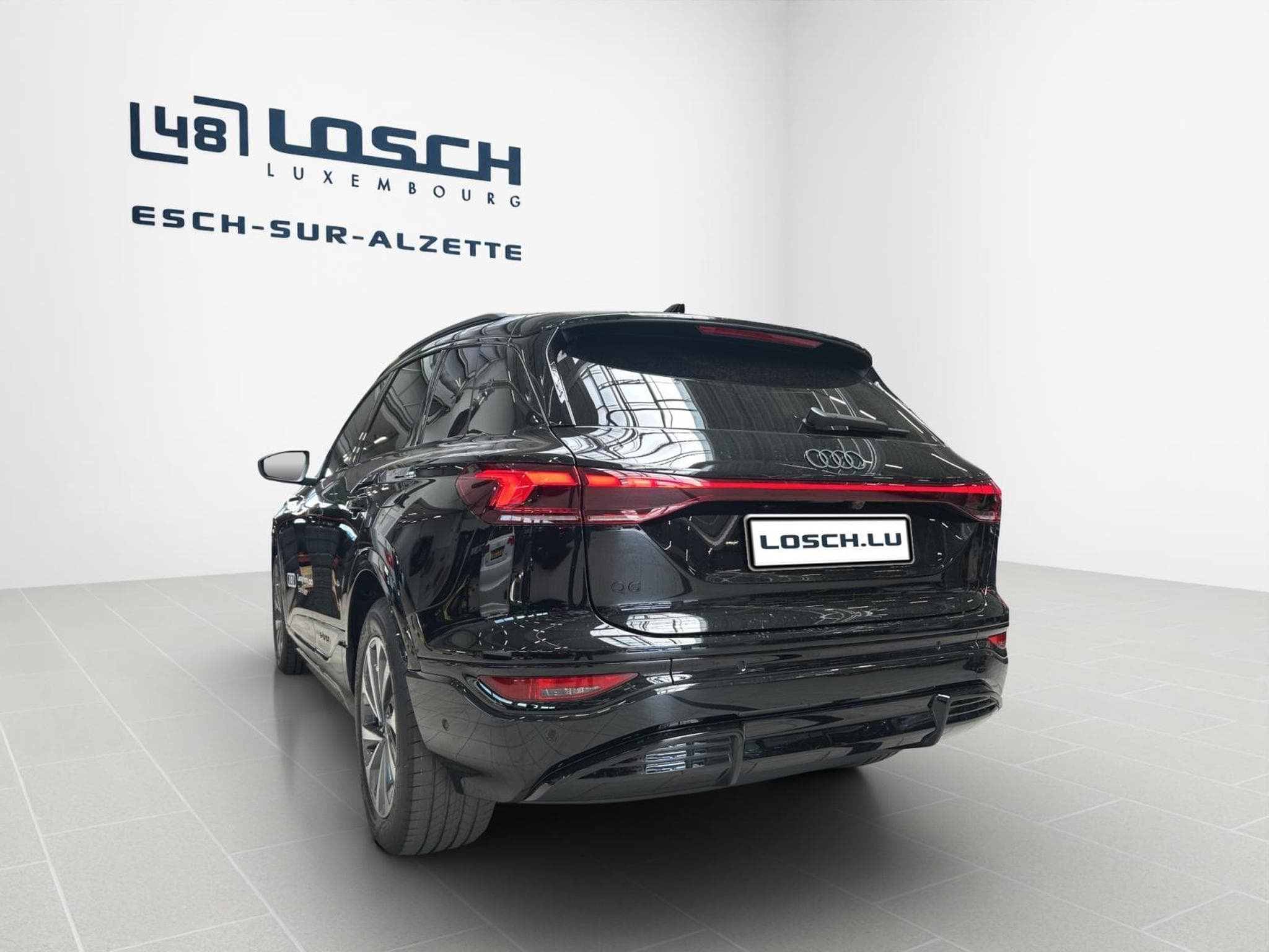 Audi Q6 e-tron 185 kw (2026) - Photo 4