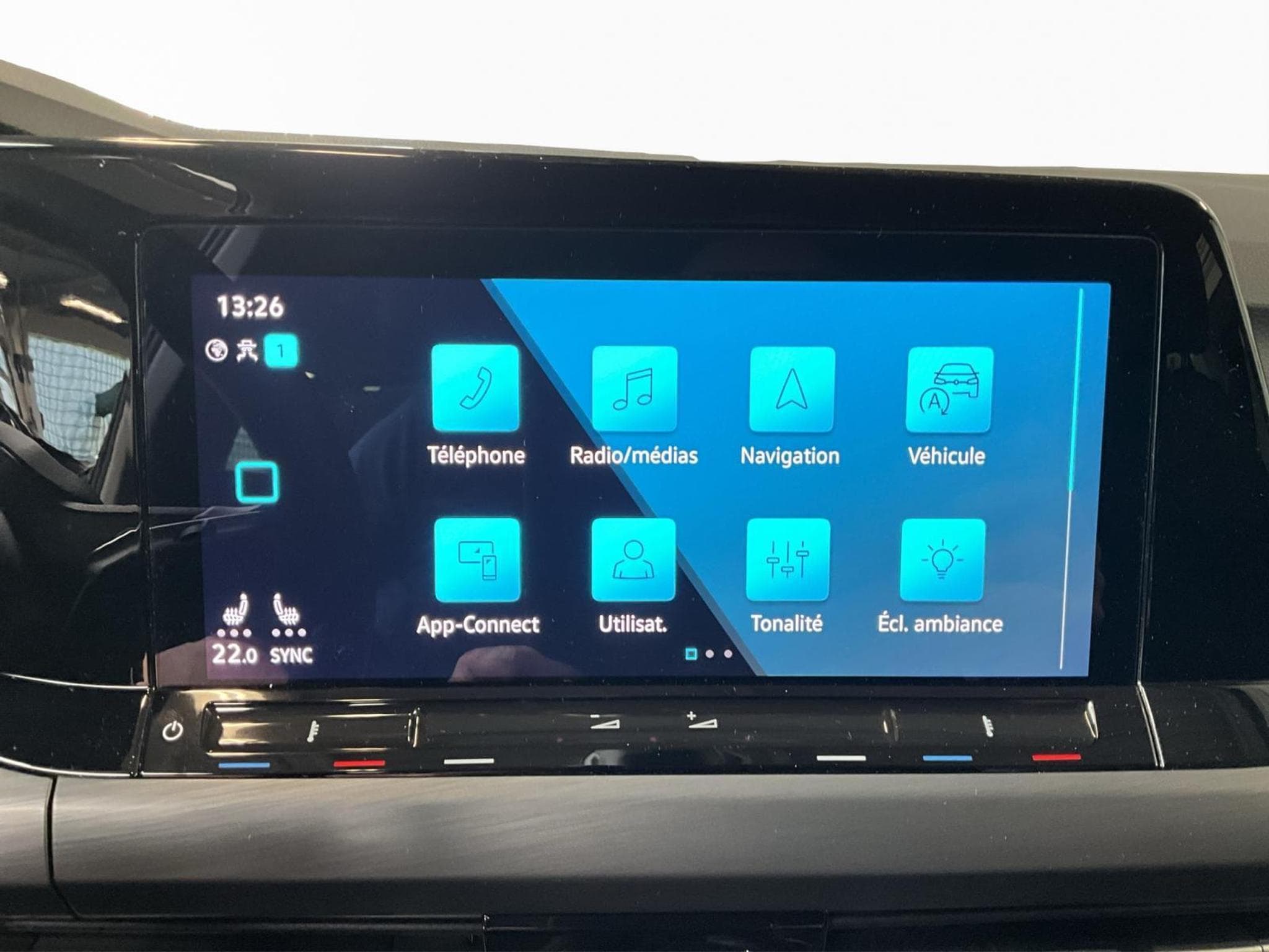 VW Golf Style+DSG+RearView+LED (2022) - Photo 13