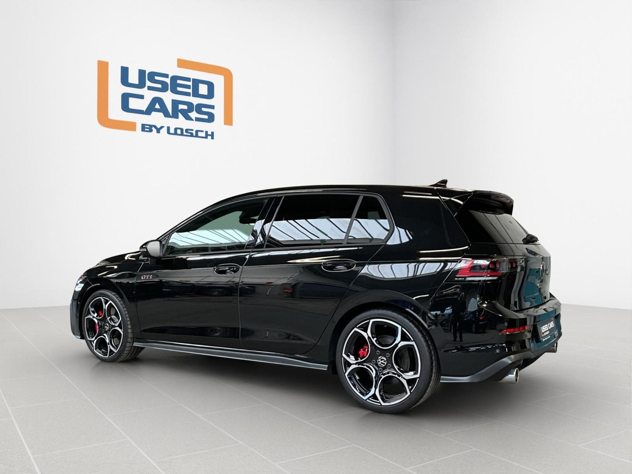 VW Golf GTI+DSG+Led+LM19+Pano+AHK (2024) - Photo 5