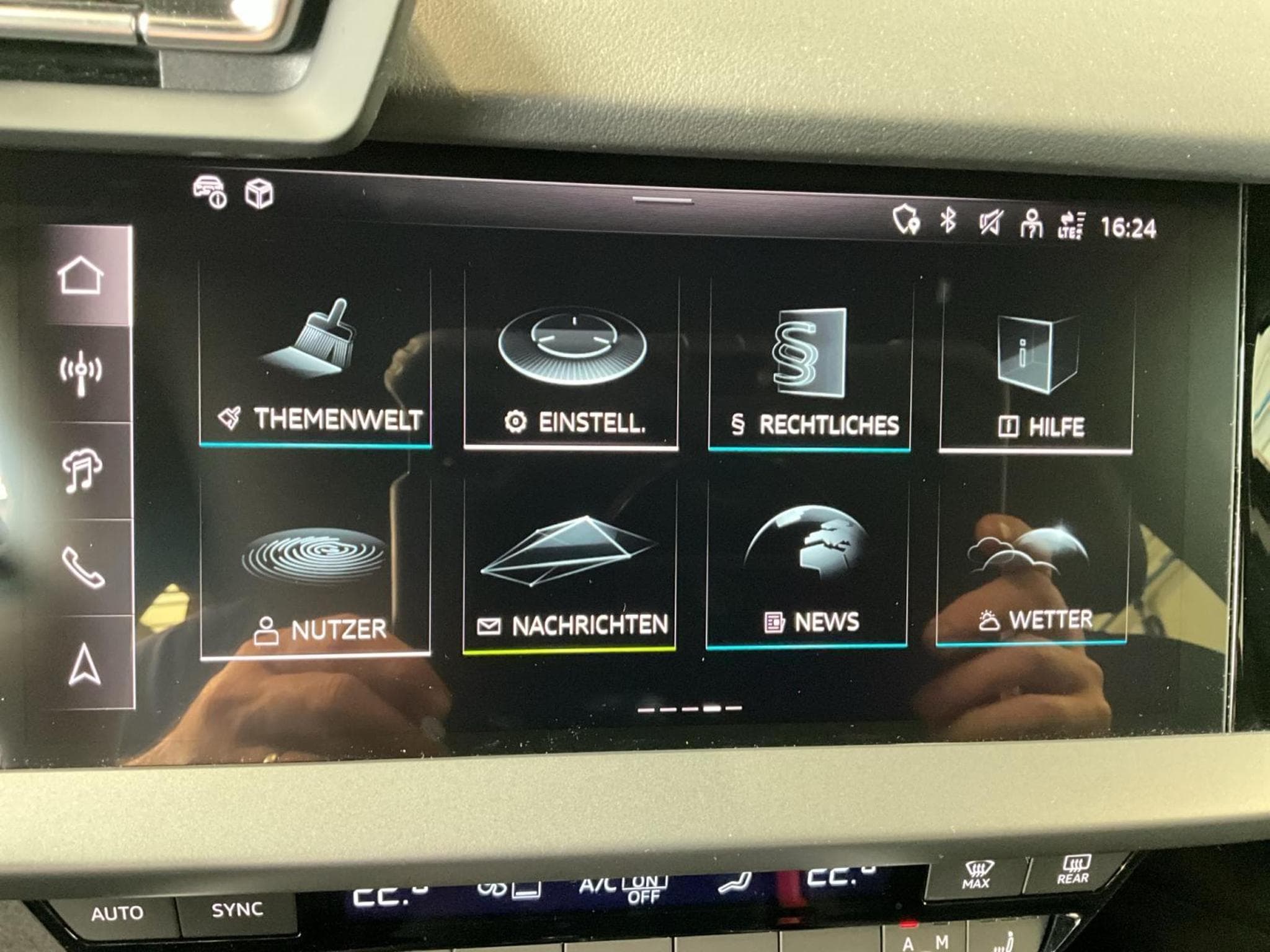 Audi A3 SB+S-Line+35TFSI+S-Tronic (2025) - Photo 18