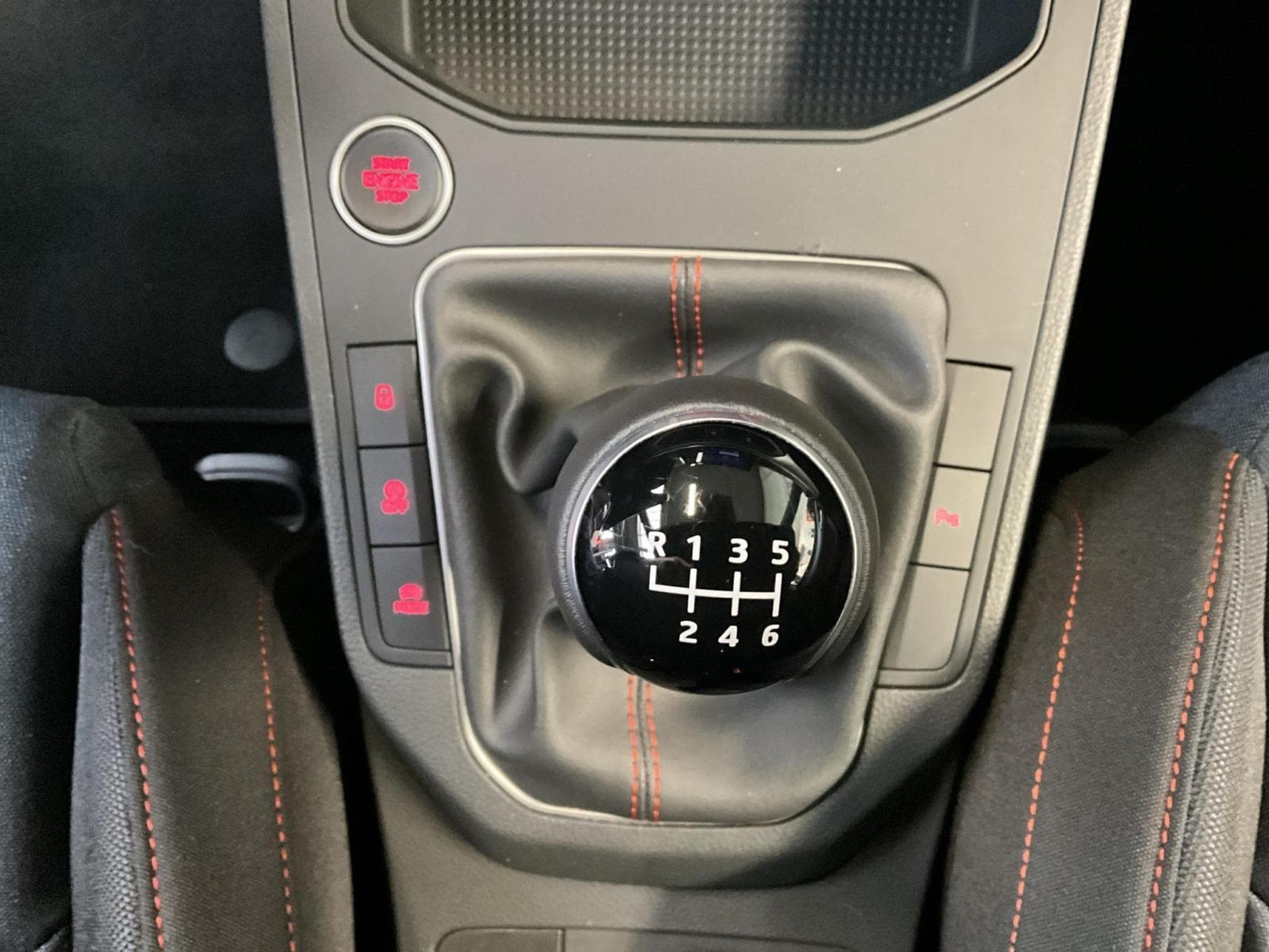 Seat Ibiza FR+DSG+Navi+FullLED+Kessy (2025) - Photo 12