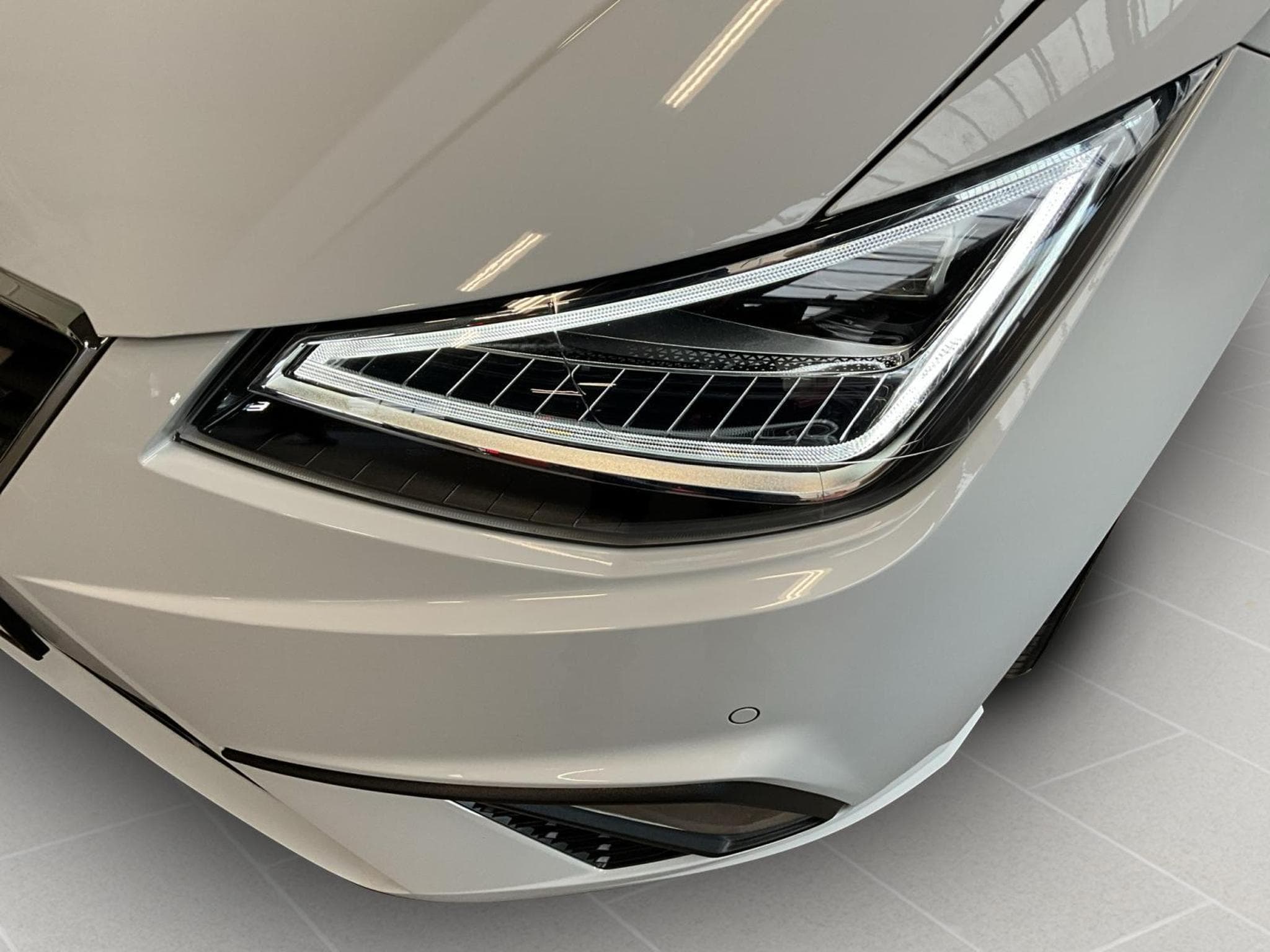 Seat Ibiza FR+DSG+Navi+FullLED+Kessy (2025) - Photo 17