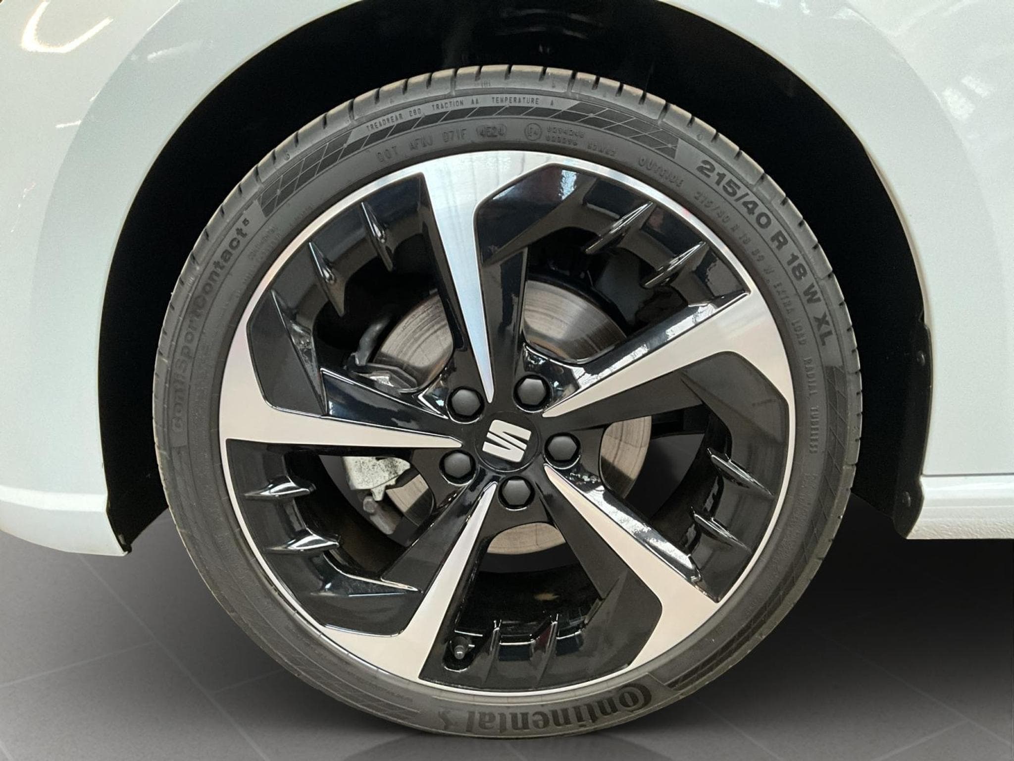 Seat Ibiza FR+DSG+Navi+FullLED+Kessy (2025) - Photo 8